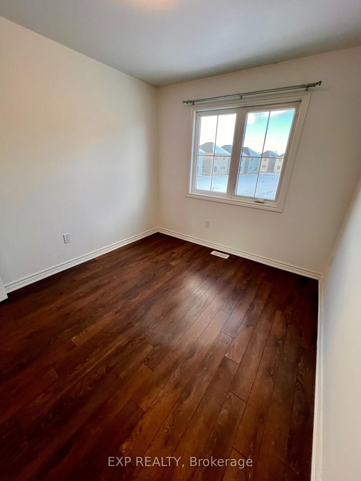 Photo 21 of 37 Lincoln Drive, Belleville, Belleville Ward — HOMEH