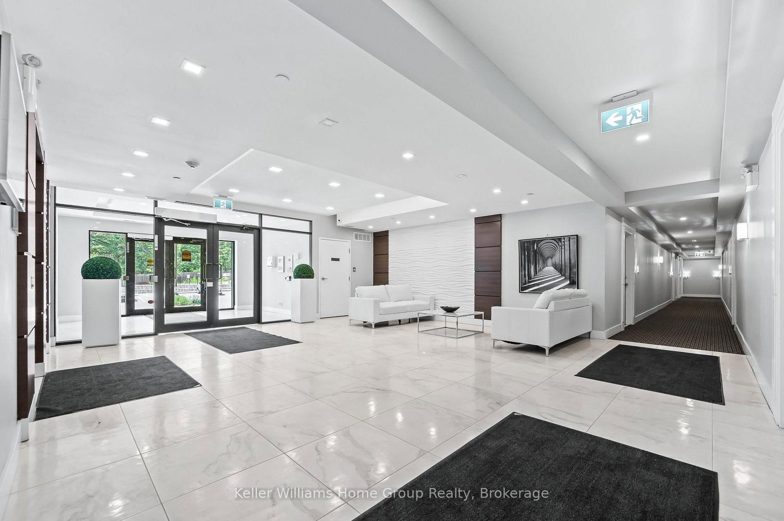 Photo 4 of Unit 108, 1280 Gordon St, Guelph, Kortright East — HOMEH