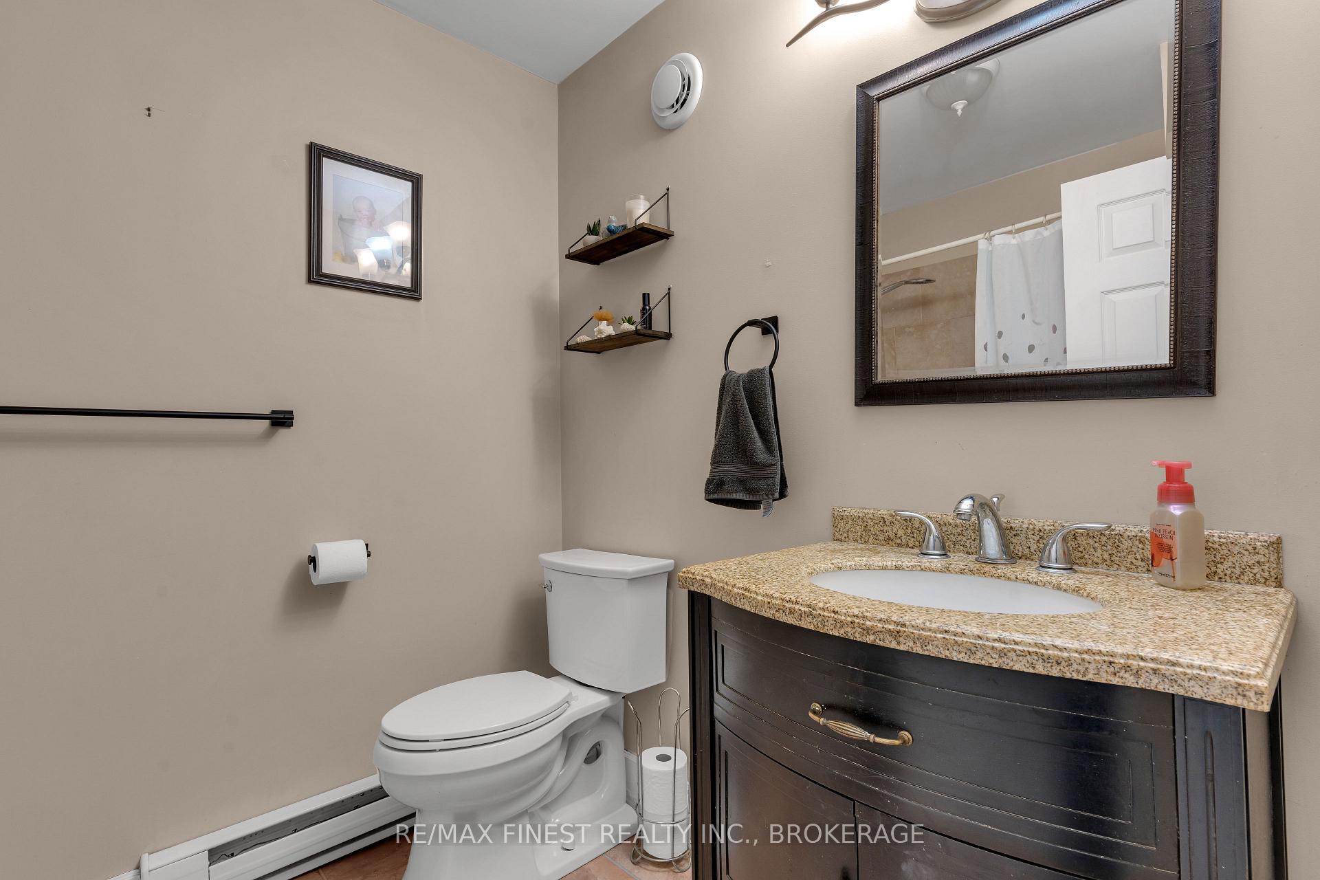 Photo 15 of 5844 Wilmer Road, Frontenac, Frontenac South — HOMEH