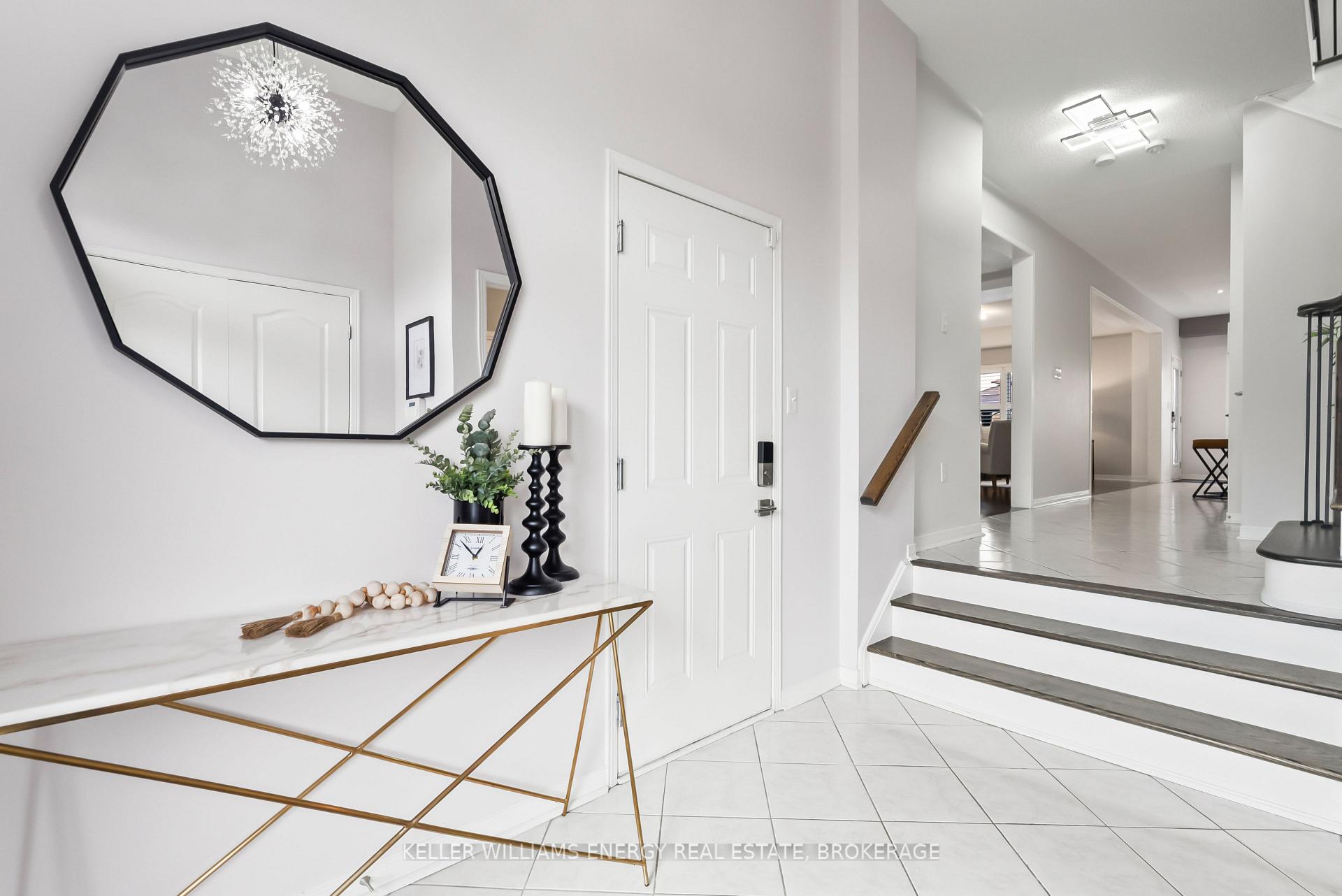 Photo 4 of 196 Kenneth Cole Drive, Clarington, Bowmanville — HOMEH