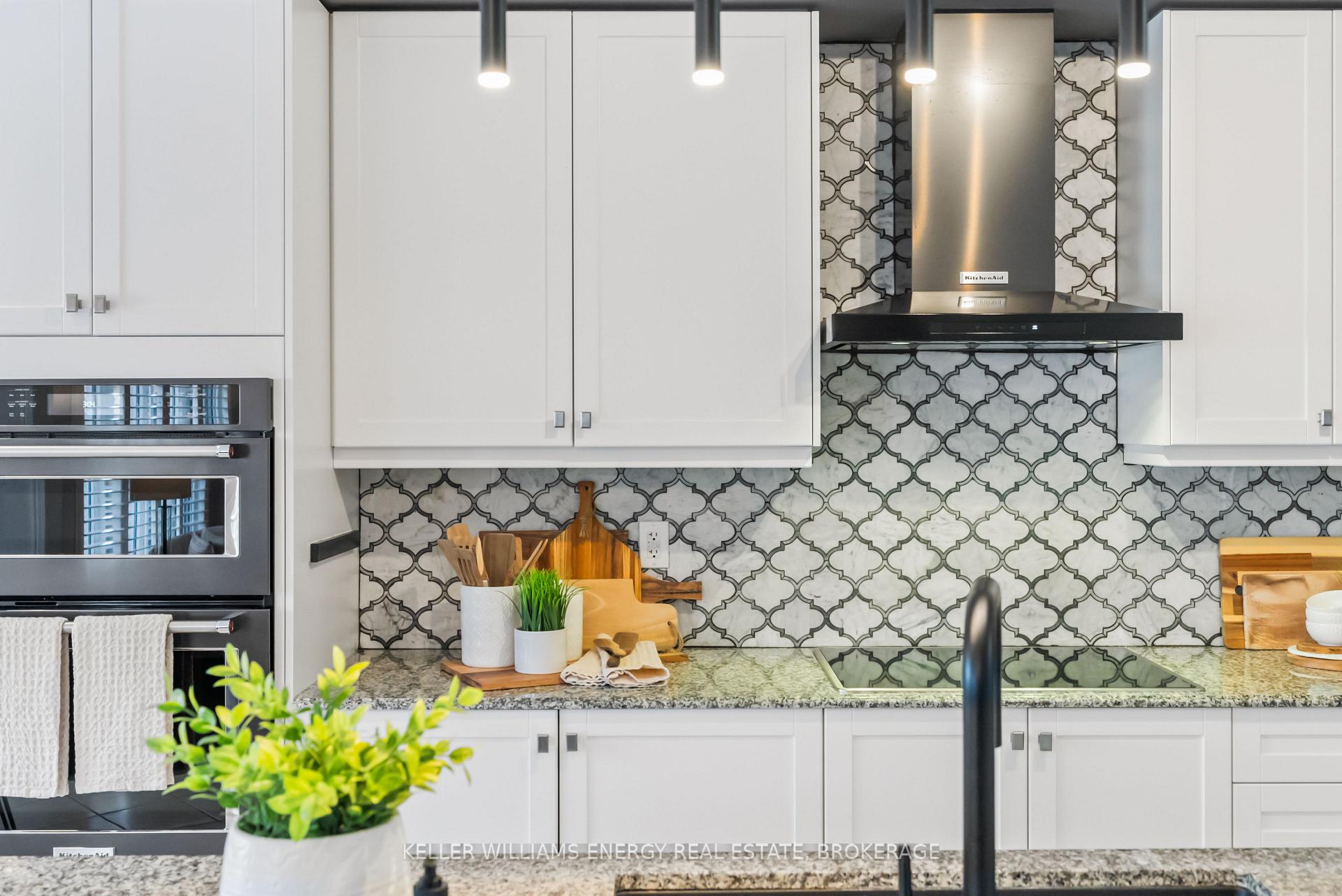 Photo 14 of 196 Kenneth Cole Drive, Clarington, Bowmanville — HOMEH
