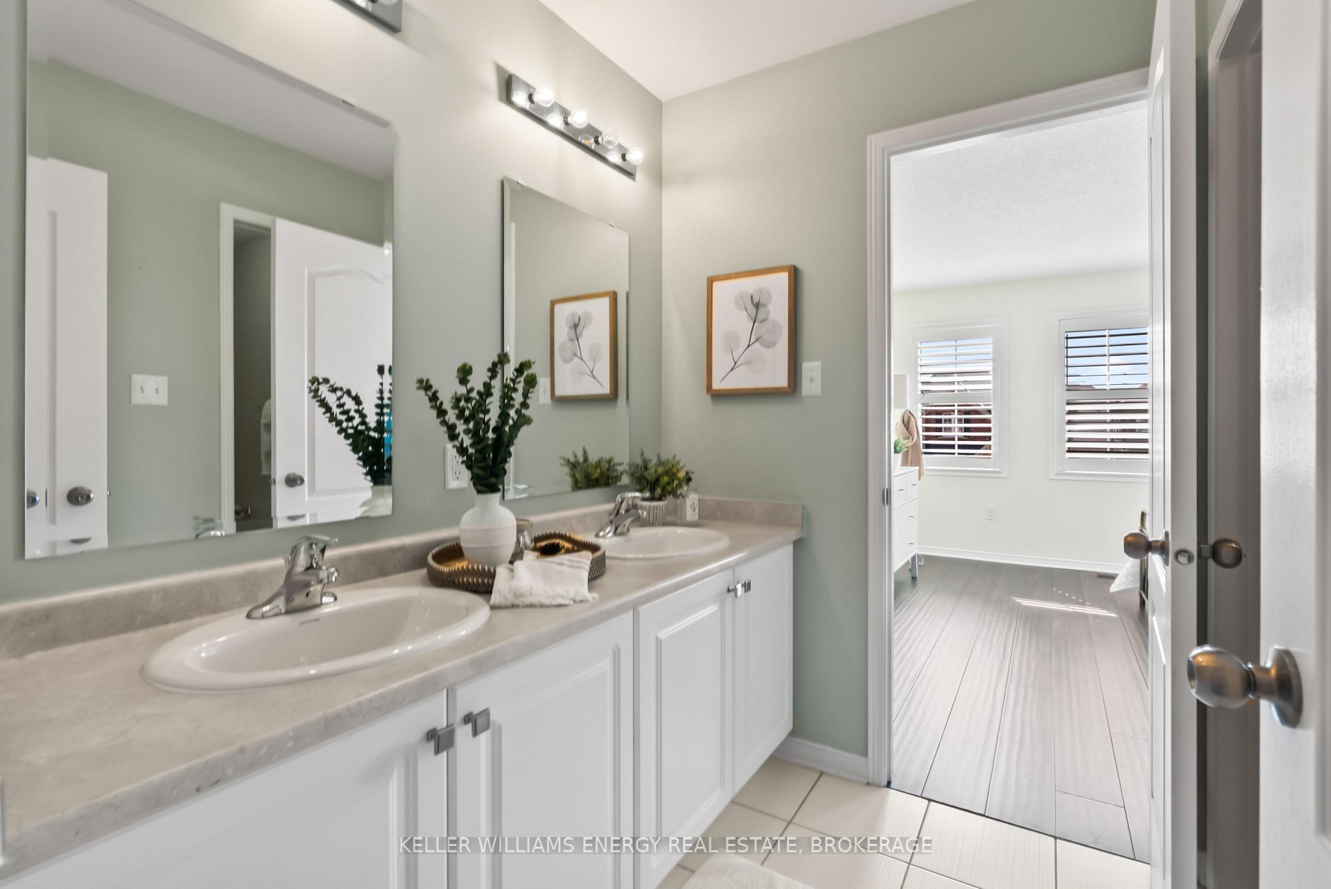 Photo 27 of 196 Kenneth Cole Drive, Clarington, Bowmanville — HOMEH
