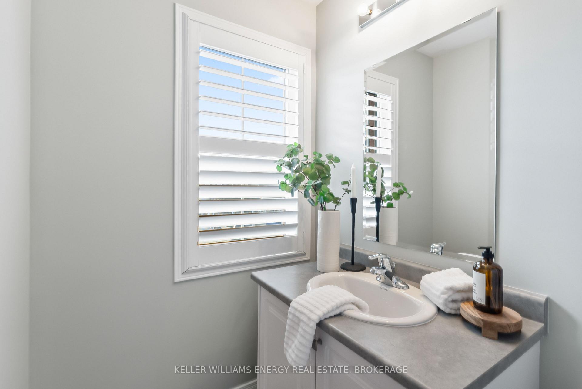 Photo 32 of 196 Kenneth Cole Drive, Clarington, Bowmanville — HOMEH