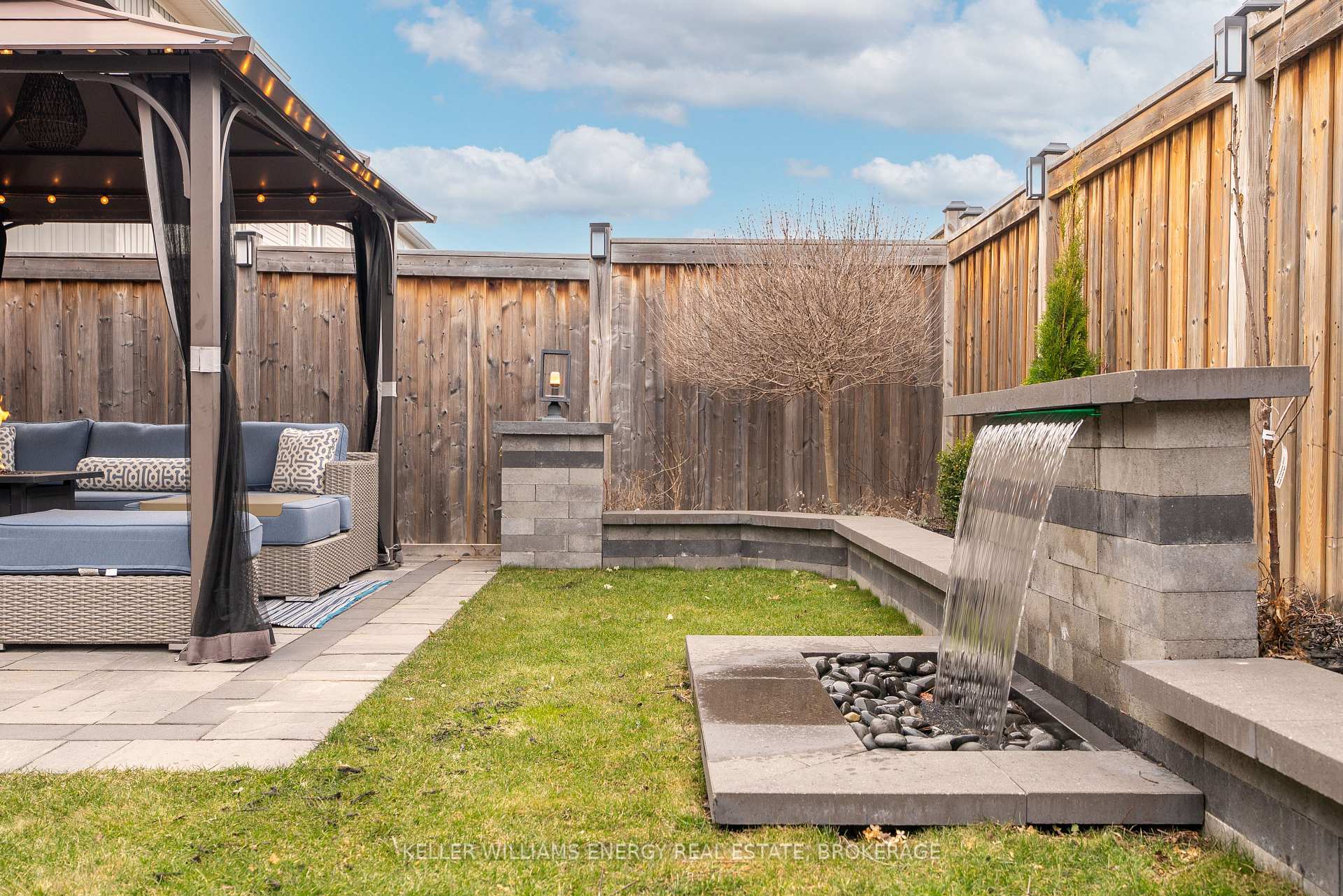 Photo 39 of 196 Kenneth Cole Drive, Clarington, Bowmanville — HOMEH