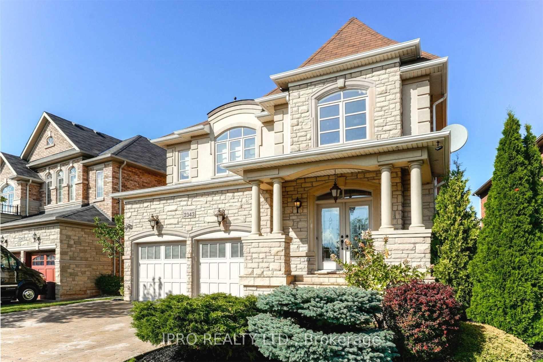 Front of 2343 North Ridge Trail
