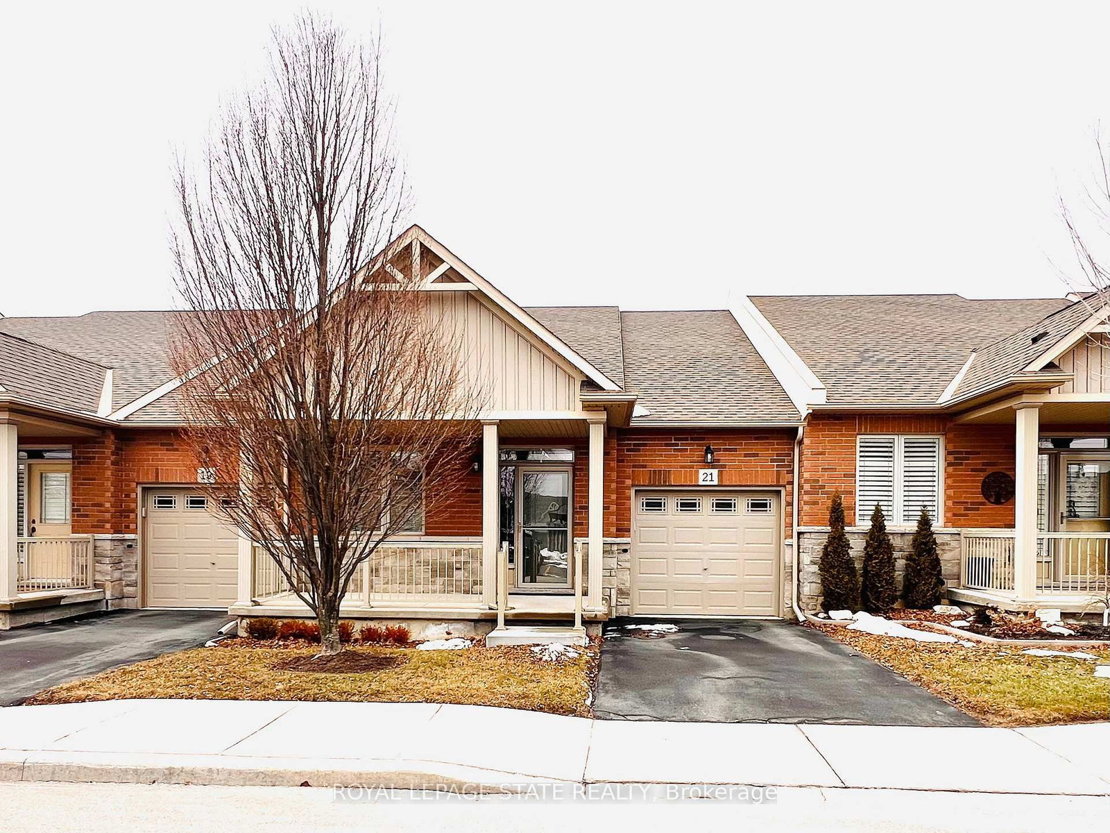Photo 1 of 21 Finton Lane, Hamilton, Binbrook — HOMEH