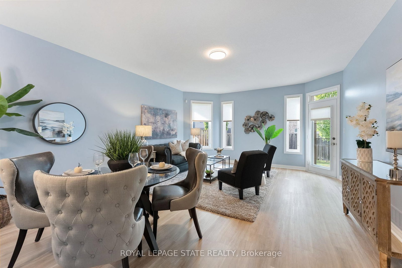 Photo 8 of 21 Finton Lane, Hamilton, Binbrook — HOMEH