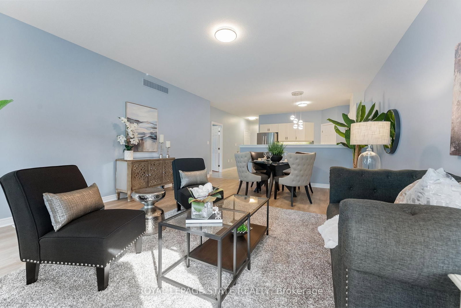 Photo 10 of 21 Finton Lane, Hamilton, Binbrook — HOMEH