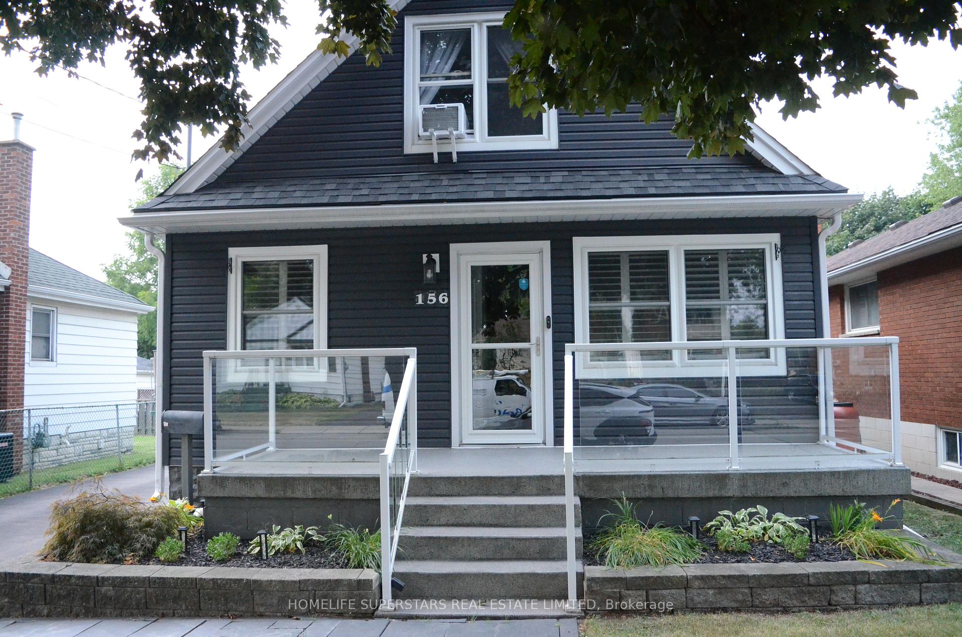 Photo 2 of 156 East 21st Street E, Hamilton, Eastmount — HOMEH
