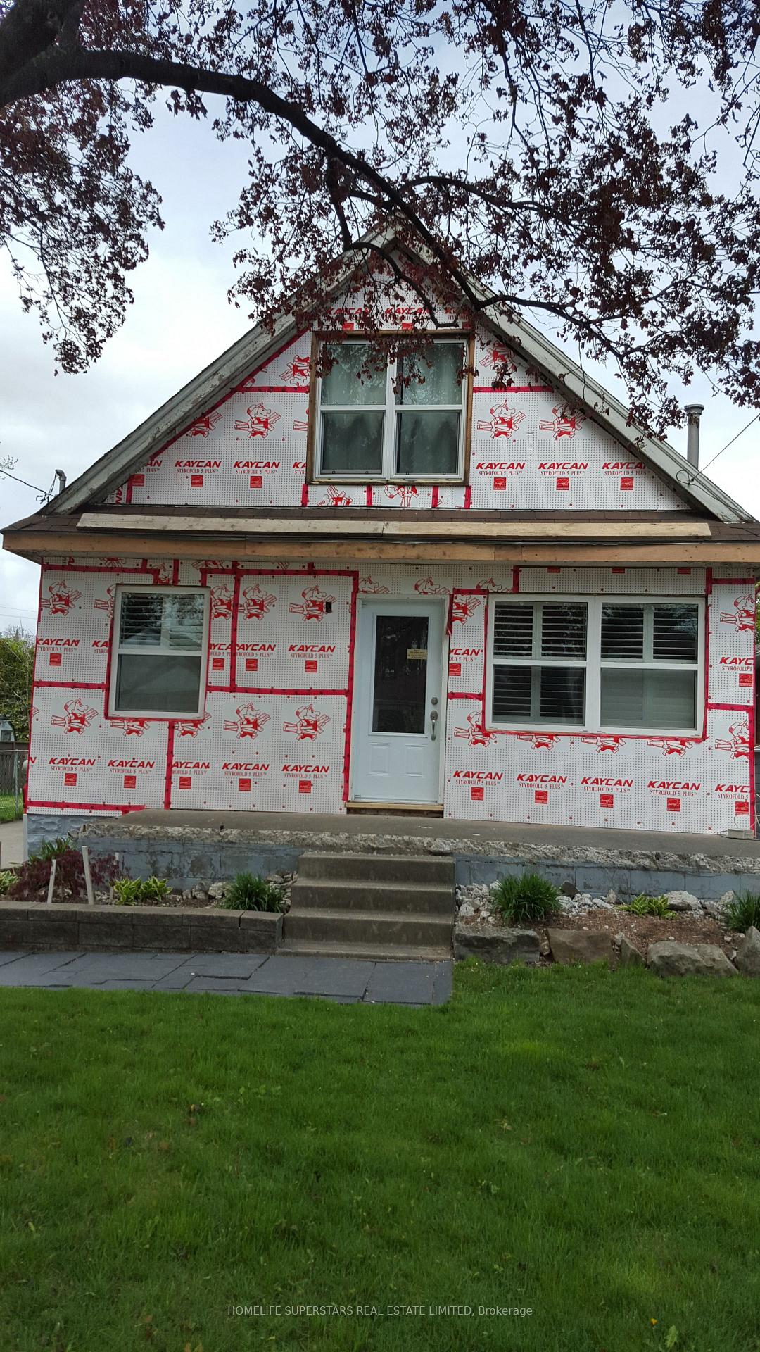 Photo 8 of 156 East 21st Street E, Hamilton, Eastmount — HOMEH