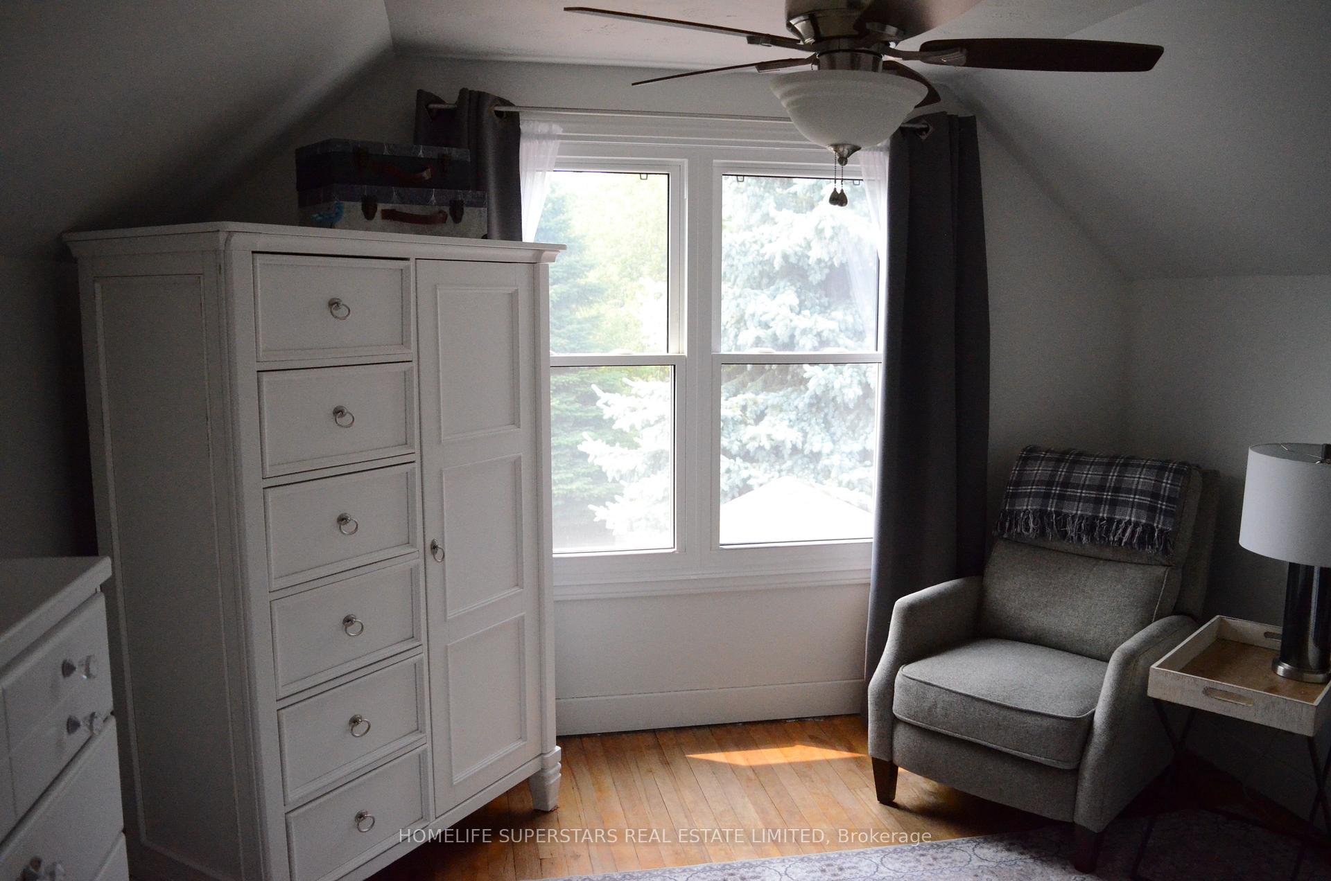 Photo 12 of 156 East 21st Street E, Hamilton, Eastmount — HOMEH