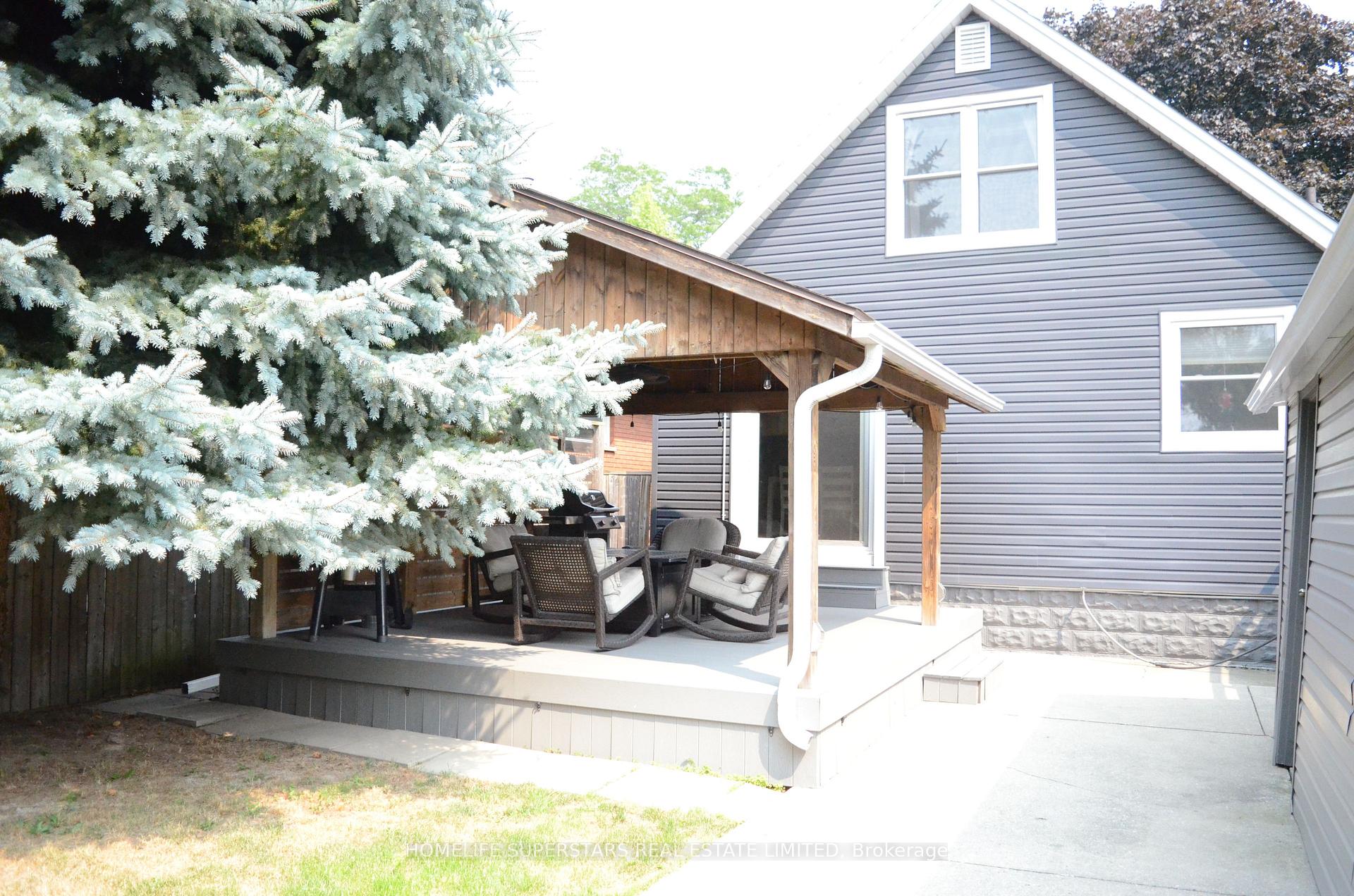 Photo 21 of 156 East 21st Street E, Hamilton, Eastmount — HOMEH