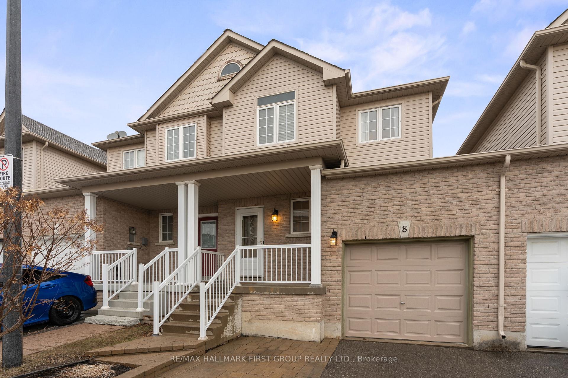 Photo 1 of Unit 8, 253 Sprucewood Crescent, Clarington, Bowmanville — HOMEH