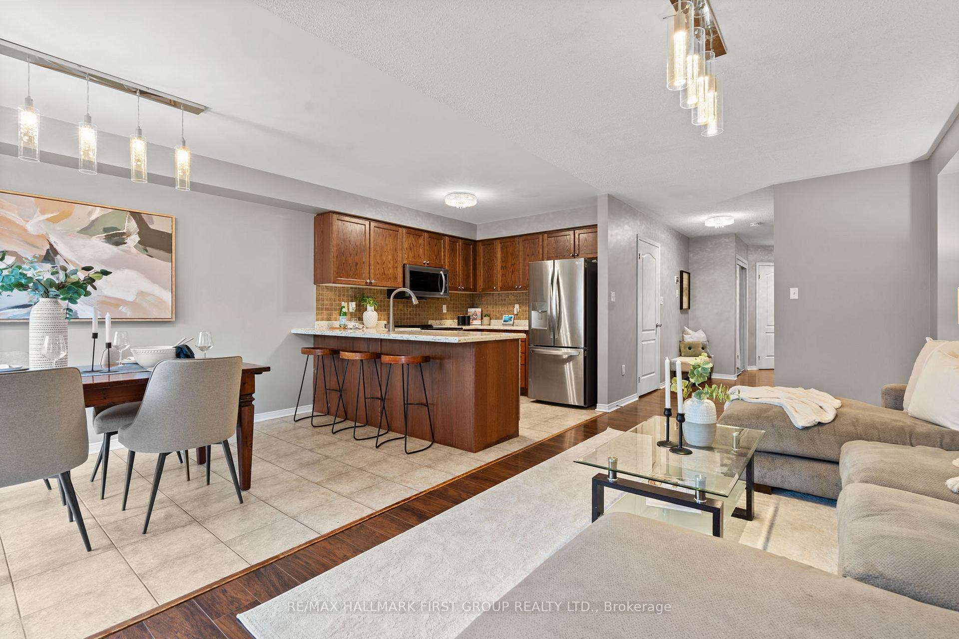 Photo 12 of Unit 8, 253 Sprucewood Crescent, Clarington, Bowmanville — HOMEH