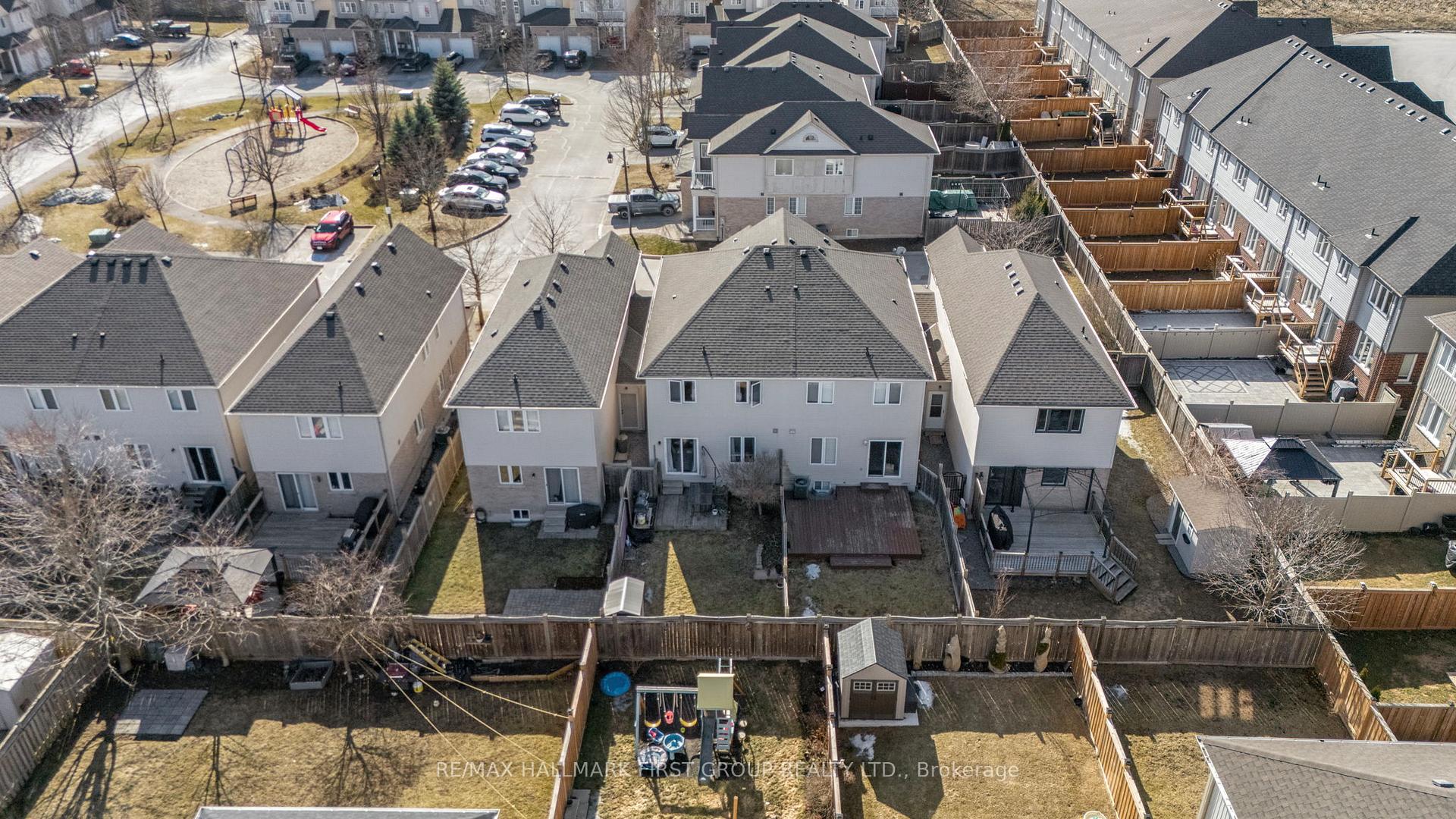 Photo 32 of Unit 8, 253 Sprucewood Crescent, Clarington, Bowmanville — HOMEH
