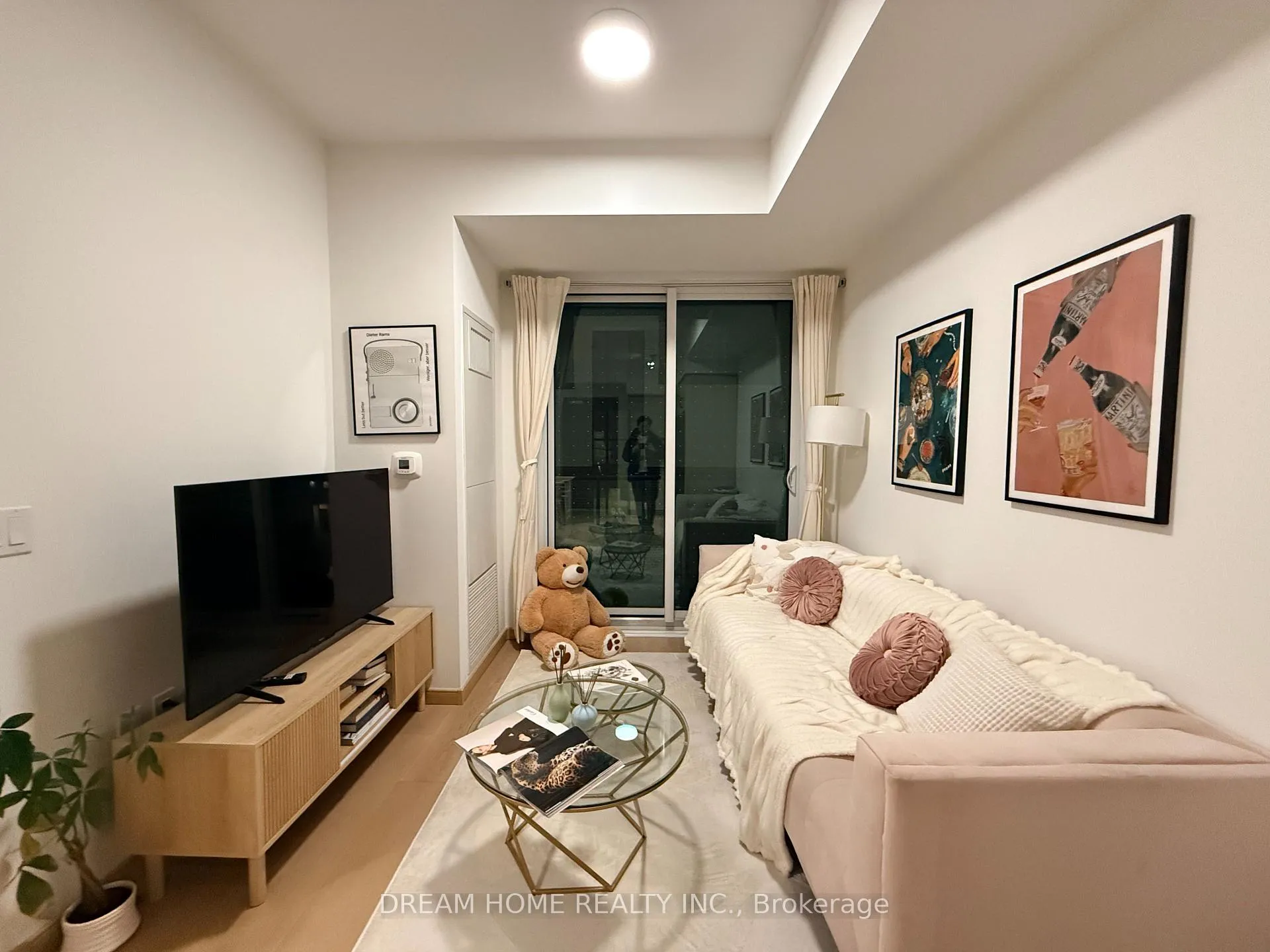 Photo 4 of Unit 320, 3429 Sheppard Avenue E, Scarborough, Tam O'Shanter-Sullivan — HOMEH