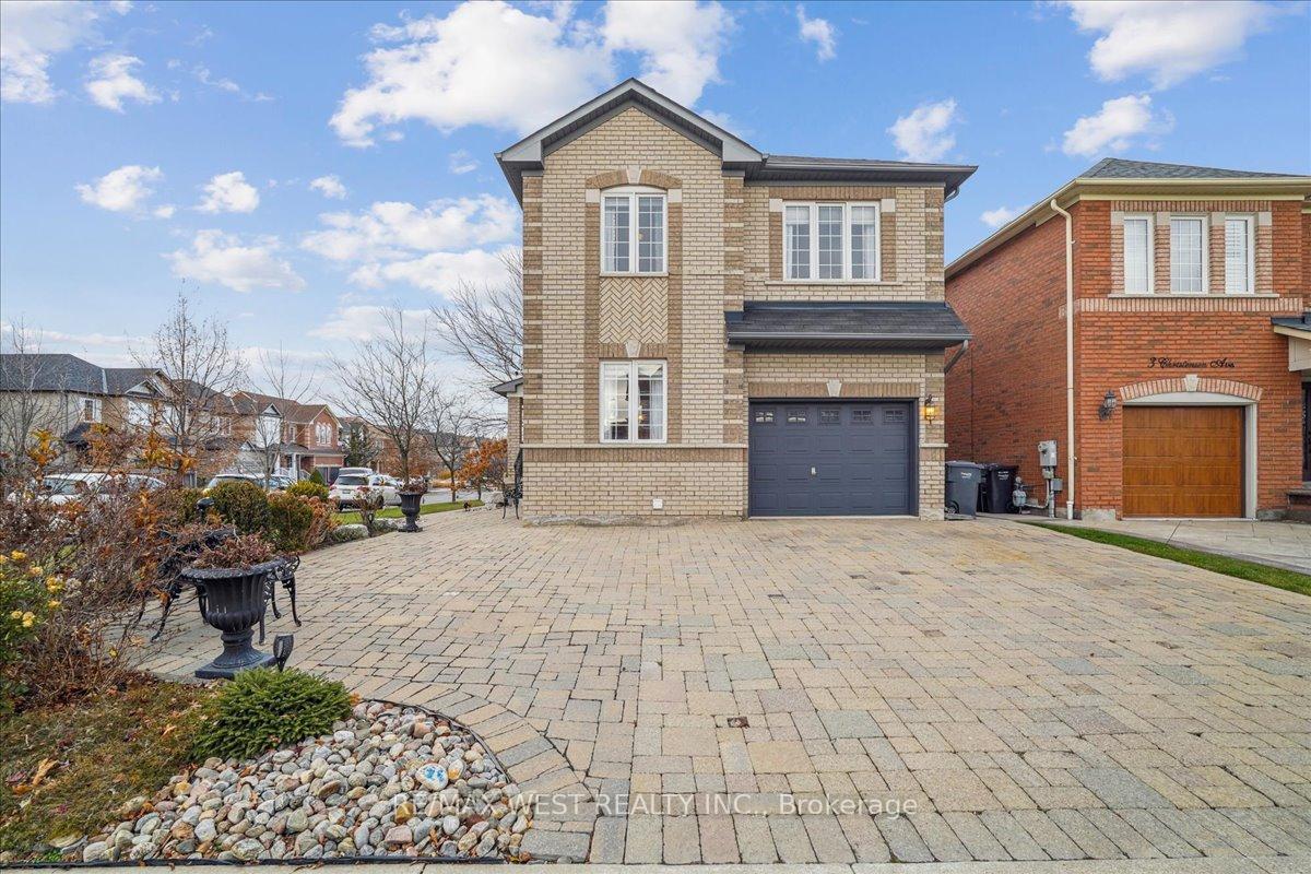 Photo 2 of 3 Silvermoon Avenue, Caledon, Bolton North — HOMEH