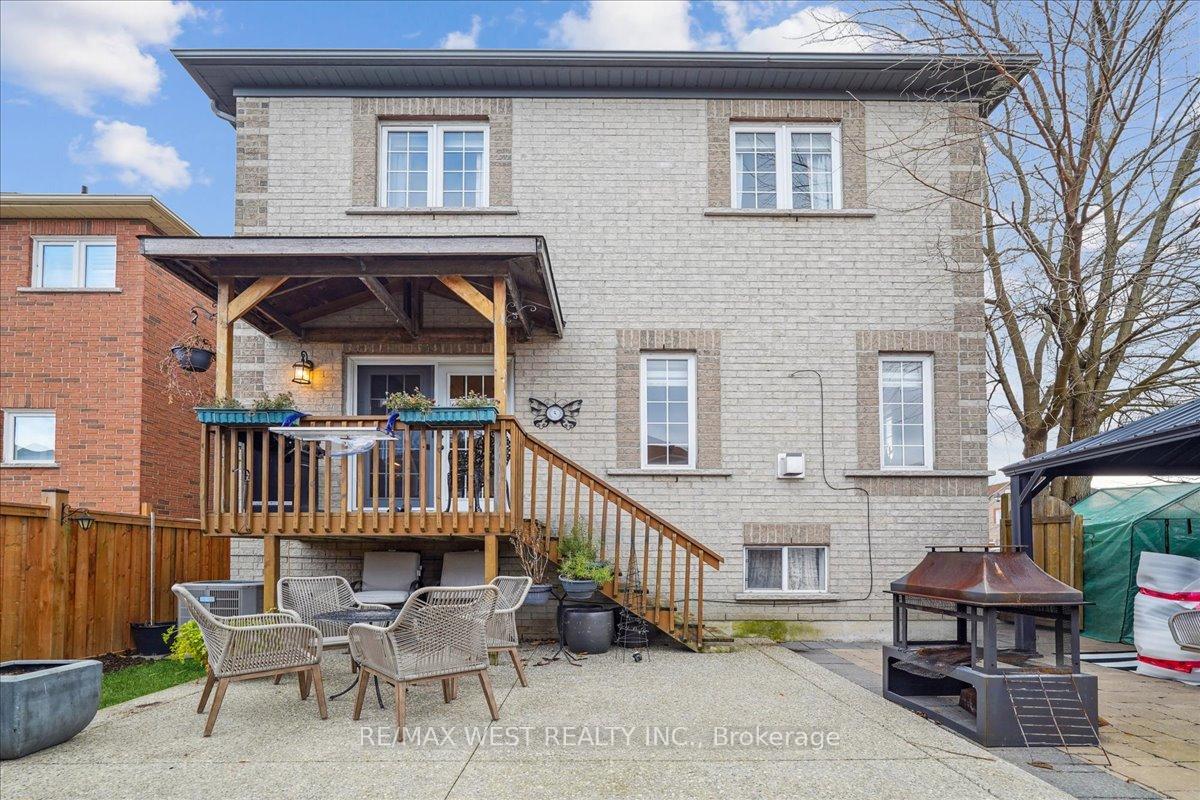 Photo 18 of 3 Silvermoon Avenue, Caledon, Bolton North — HOMEH