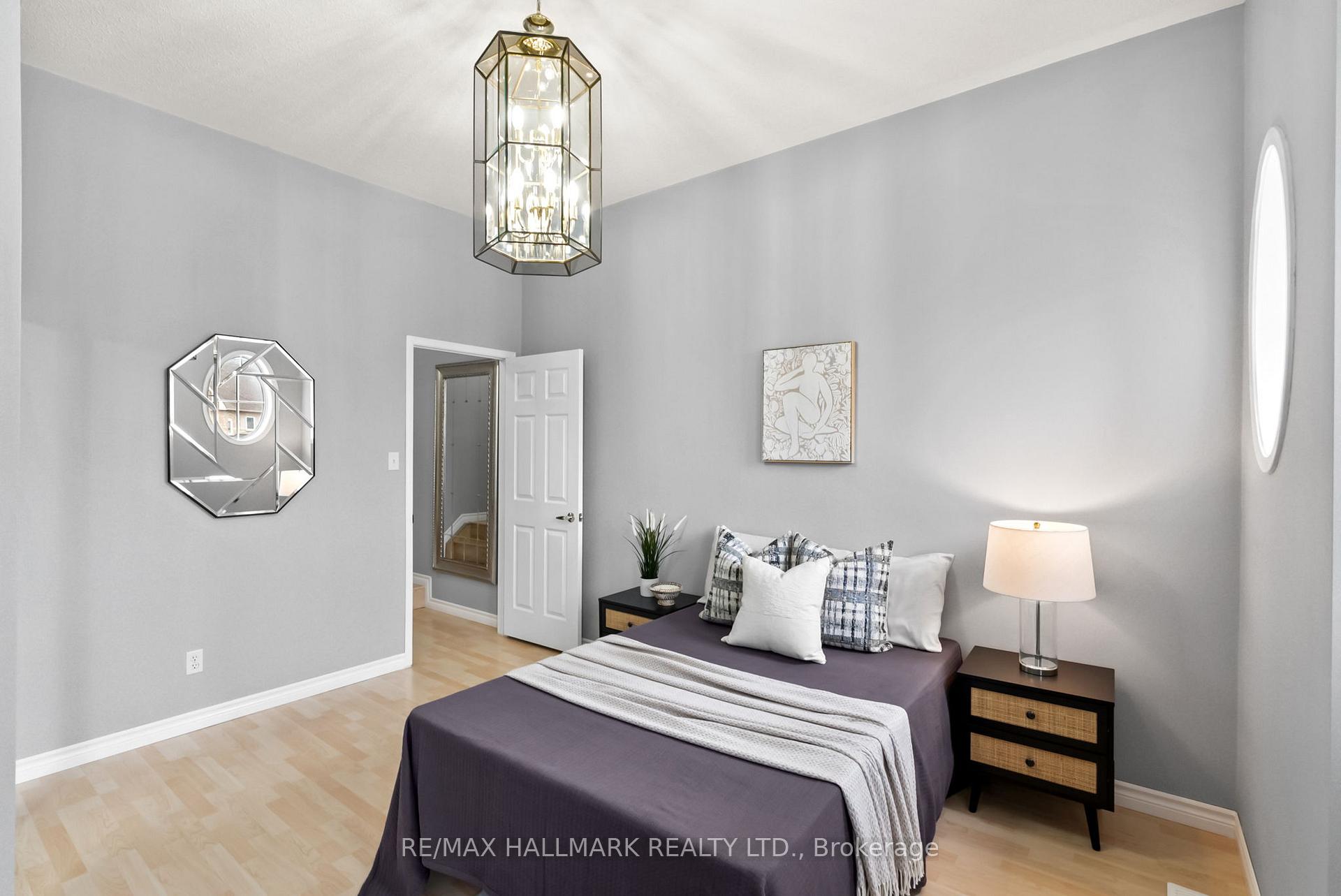 Photo 23 of 41 Guildwood Drive, Clarington, Bowmanville — HOMEH