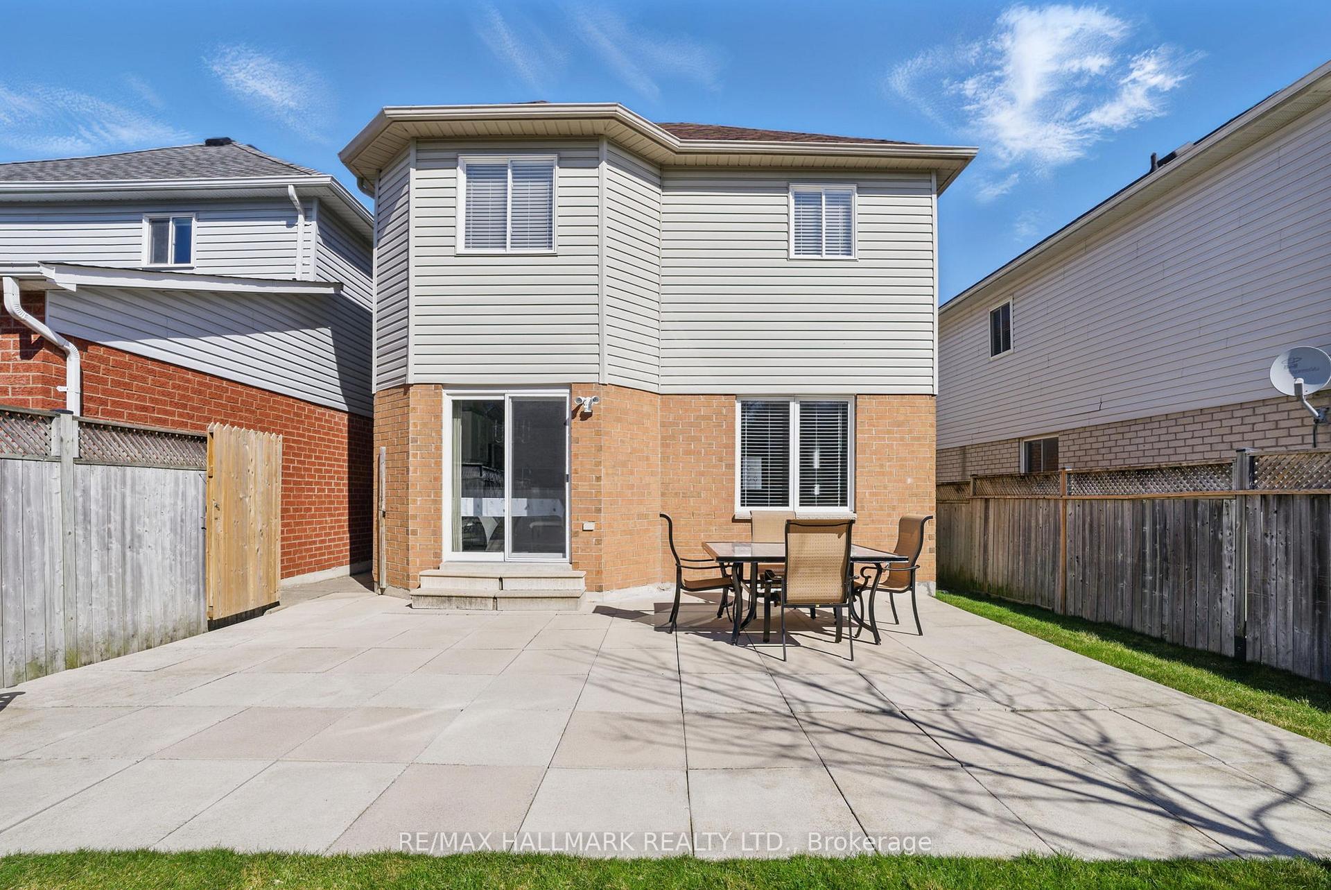 Photo 42 of 41 Guildwood Drive, Clarington, Bowmanville — HOMEH