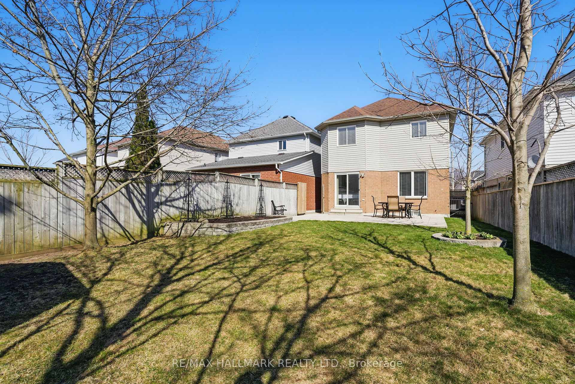 Photo 43 of 41 Guildwood Drive, Clarington, Bowmanville — HOMEH