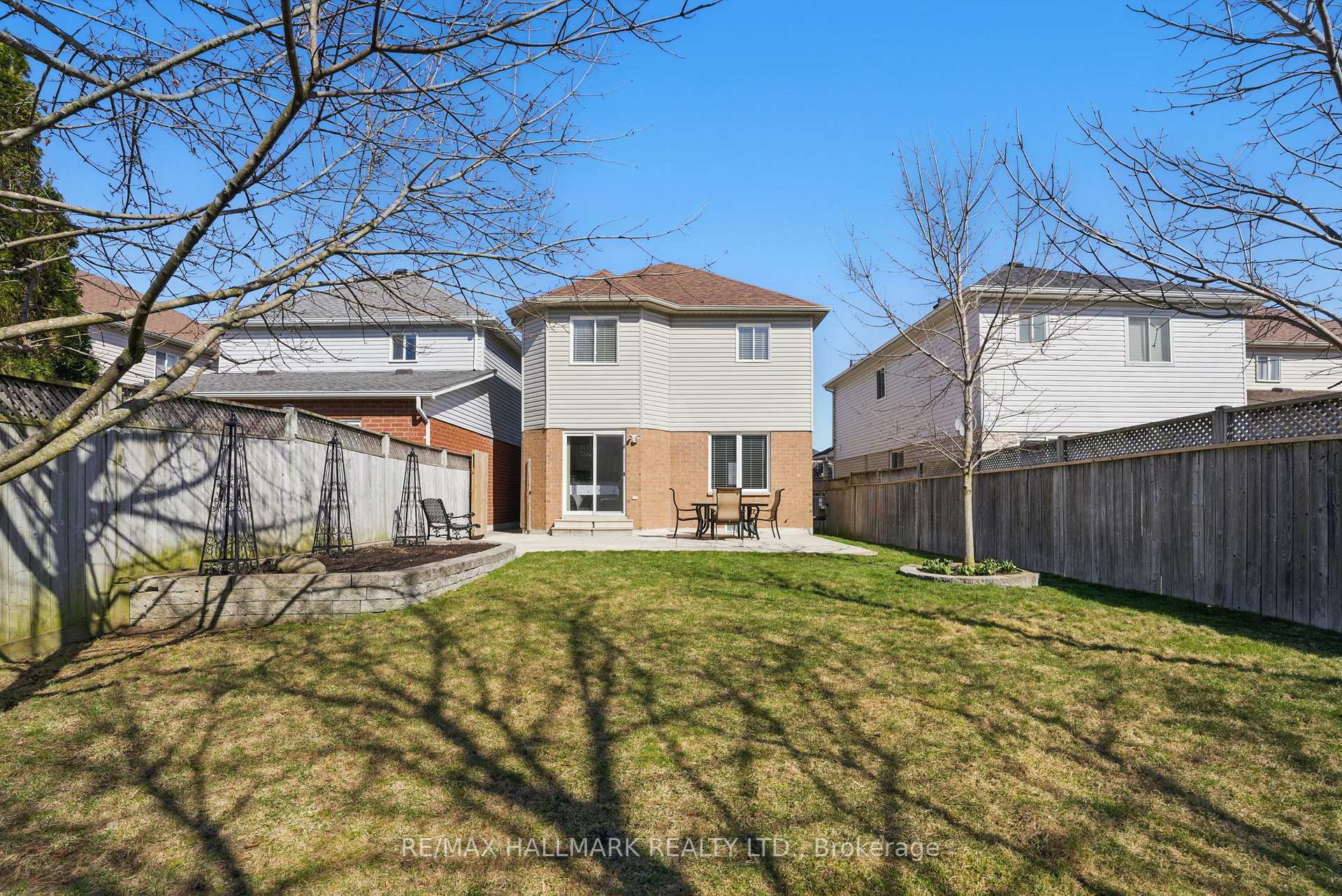 Photo 44 of 41 Guildwood Drive, Clarington, Bowmanville — HOMEH