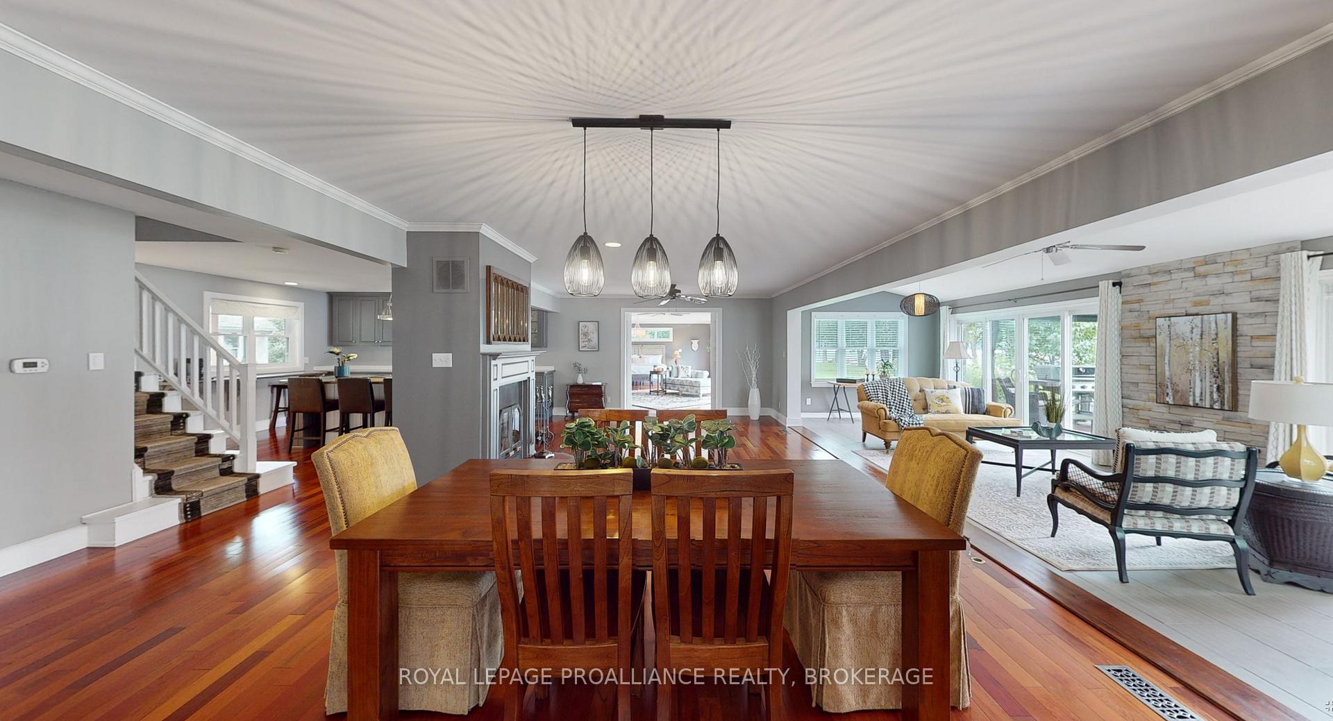Photo 9 of 1014 Mulberry Lane, Frontenac, Frontenac South — HOMEH