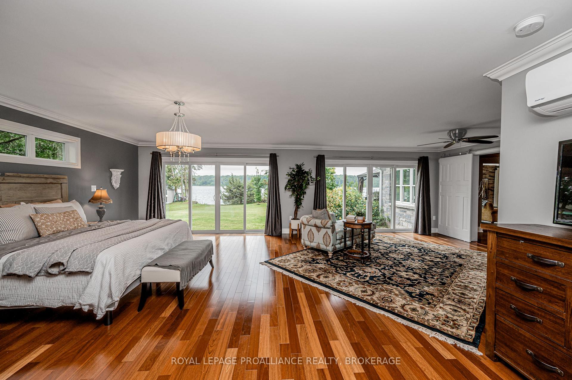 Photo 15 of 1014 Mulberry Lane, Frontenac, Frontenac South — HOMEH