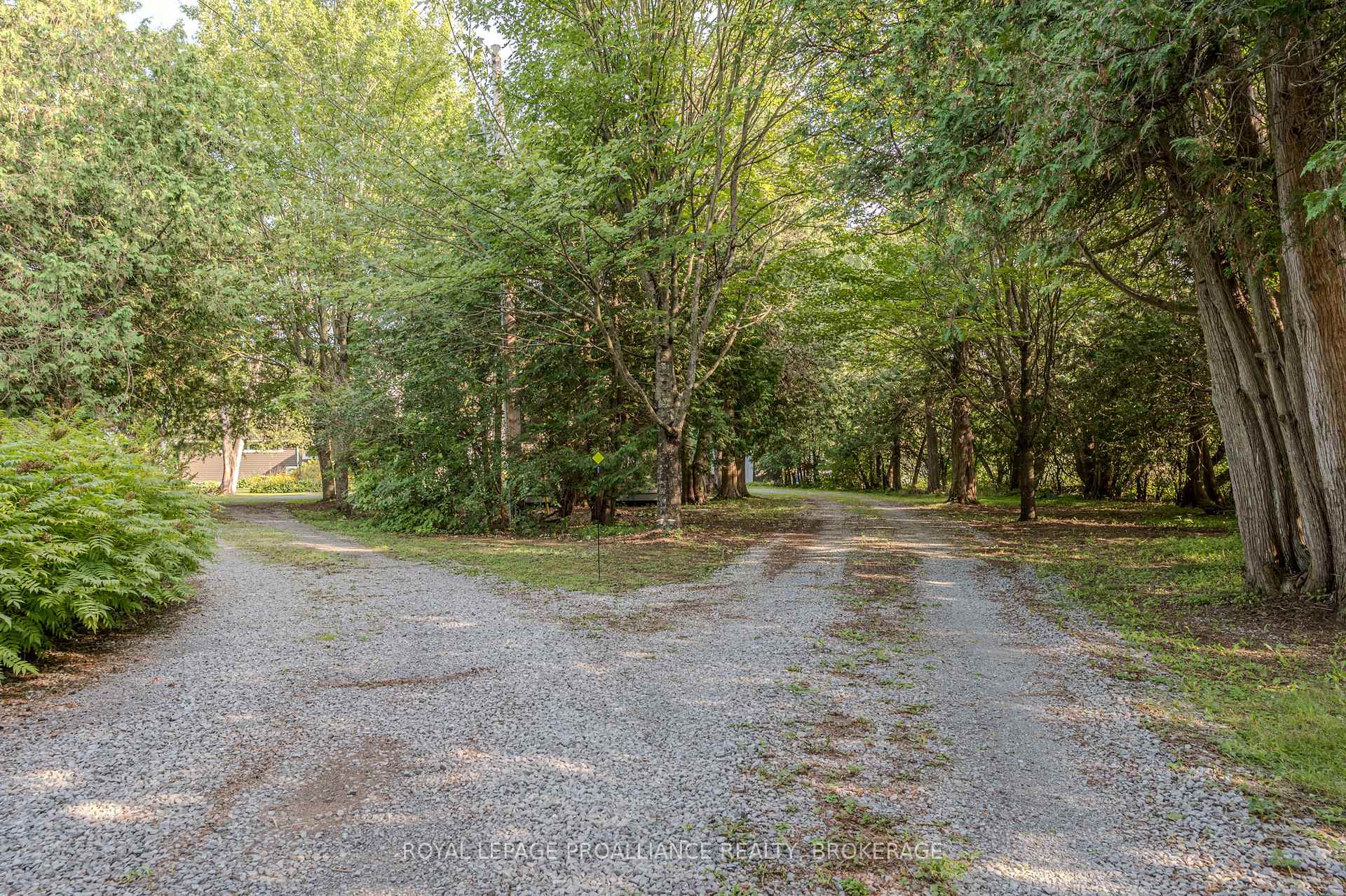 Photo 48 of 1014 Mulberry Lane, Frontenac, Frontenac South — HOMEH