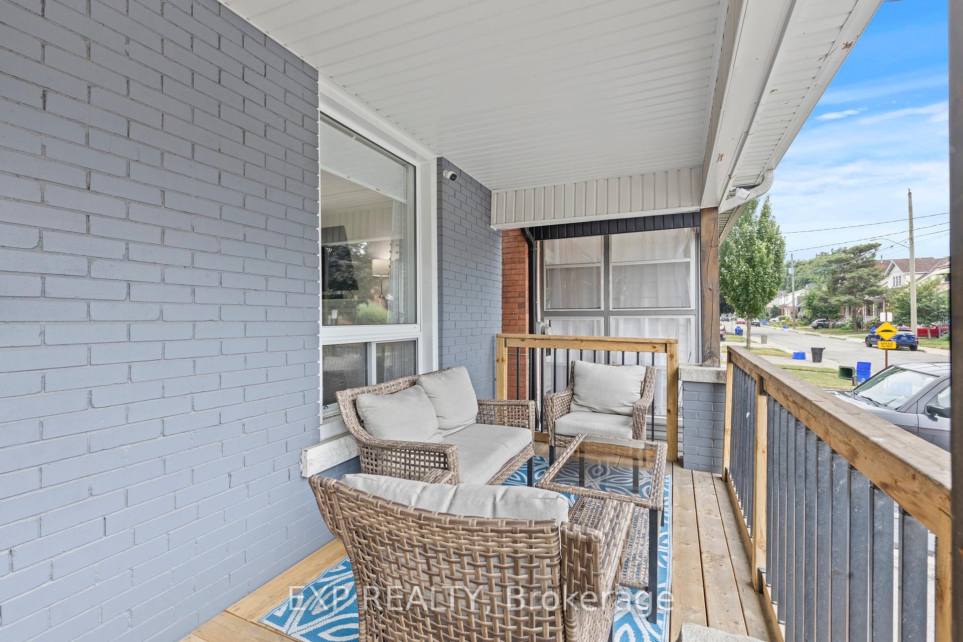 Photo 3 of 96 Belmont Avenue, Hamilton, Crown Point — HOMEH