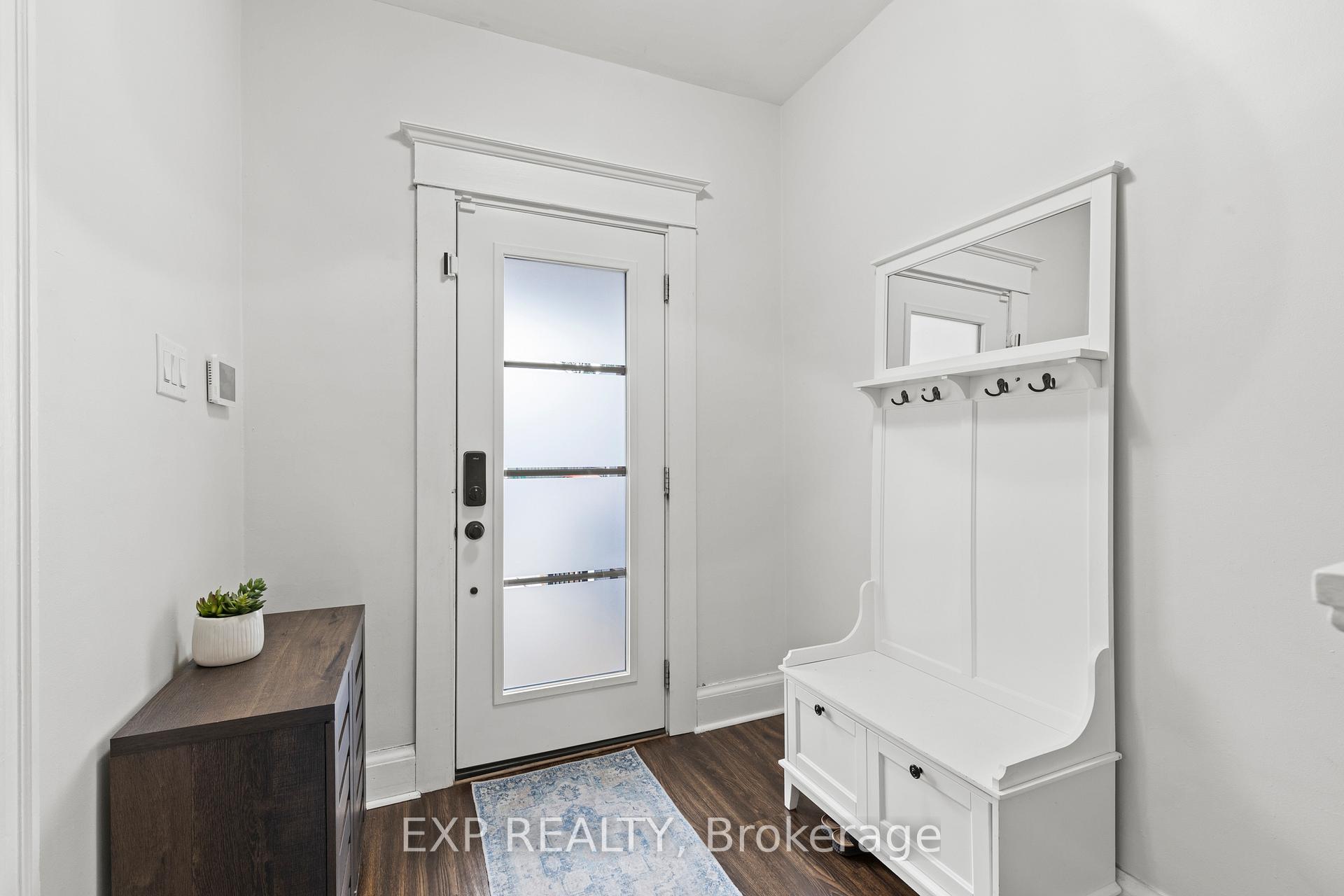 Photo 5 of 96 Belmont Avenue, Hamilton, Crown Point — HOMEH