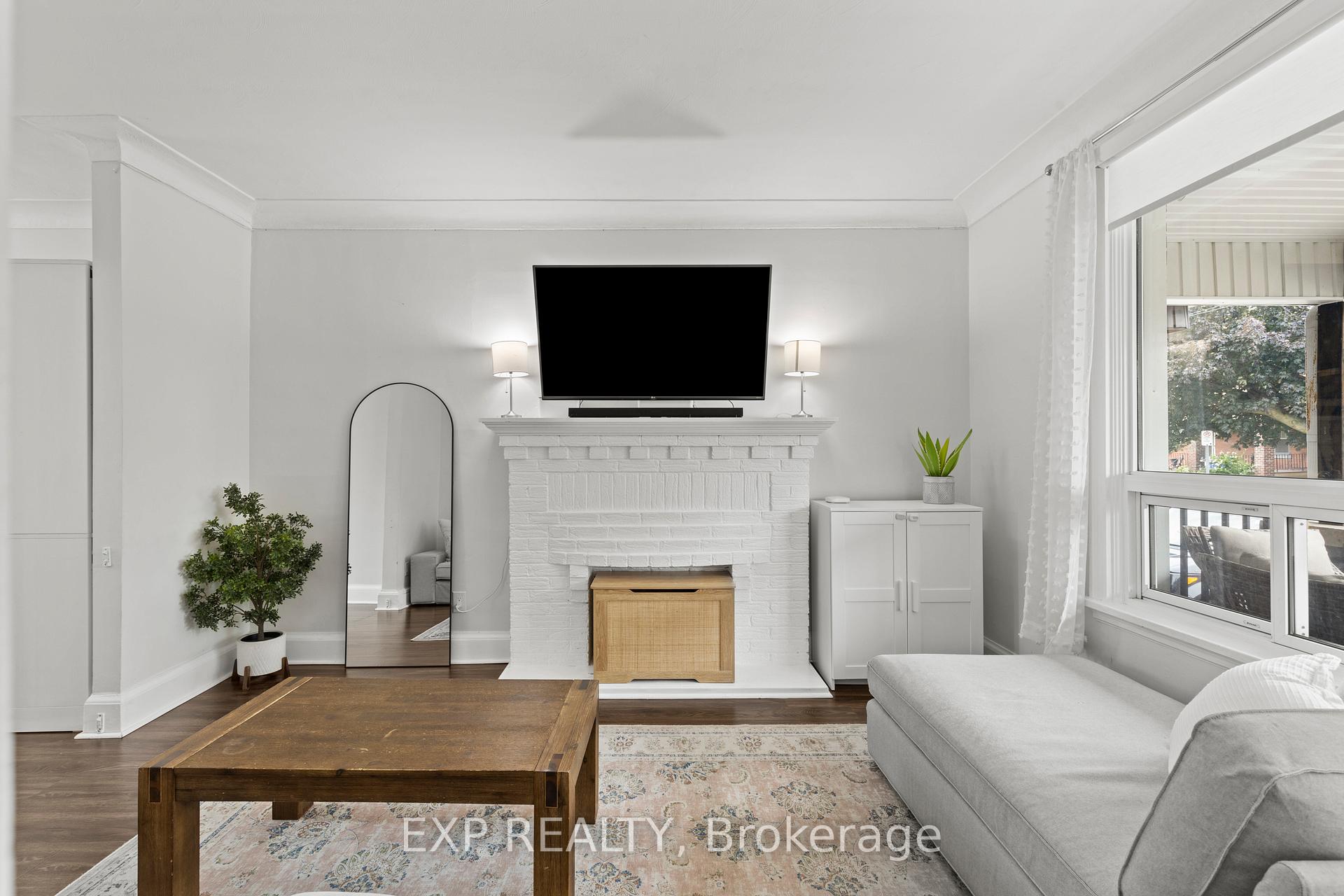 Photo 9 of 96 Belmont Avenue, Hamilton, Crown Point — HOMEH
