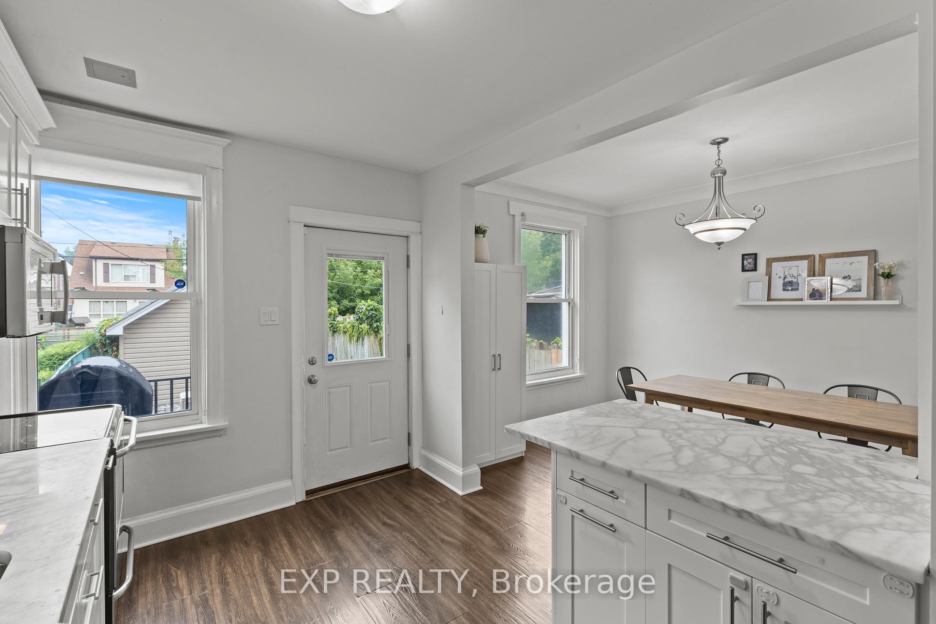 Photo 18 of 96 Belmont Avenue, Hamilton, Crown Point — HOMEH