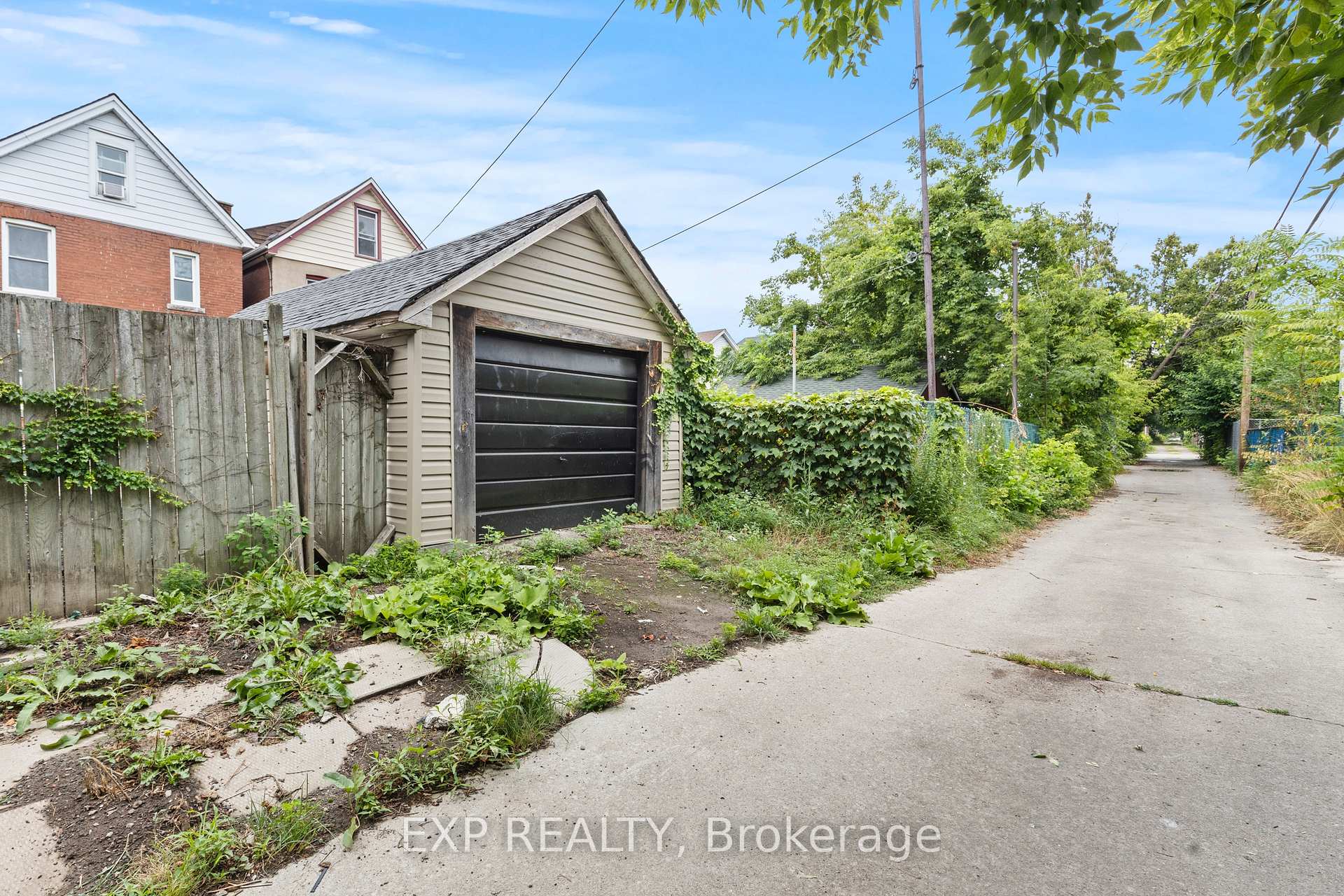Photo 39 of 96 Belmont Avenue, Hamilton, Crown Point — HOMEH