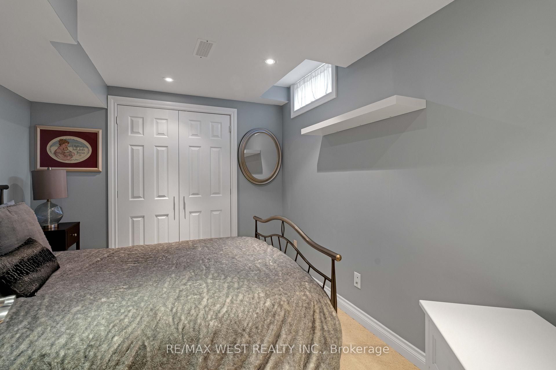 Photo 20 of 27 Coolspring Crescent, Caledon, Bolton East — HOMEH