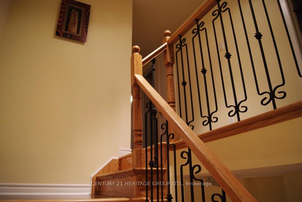 Photo 11 of 94 Seaton Drive, Aurora, Aurora Highlands — HOMEH