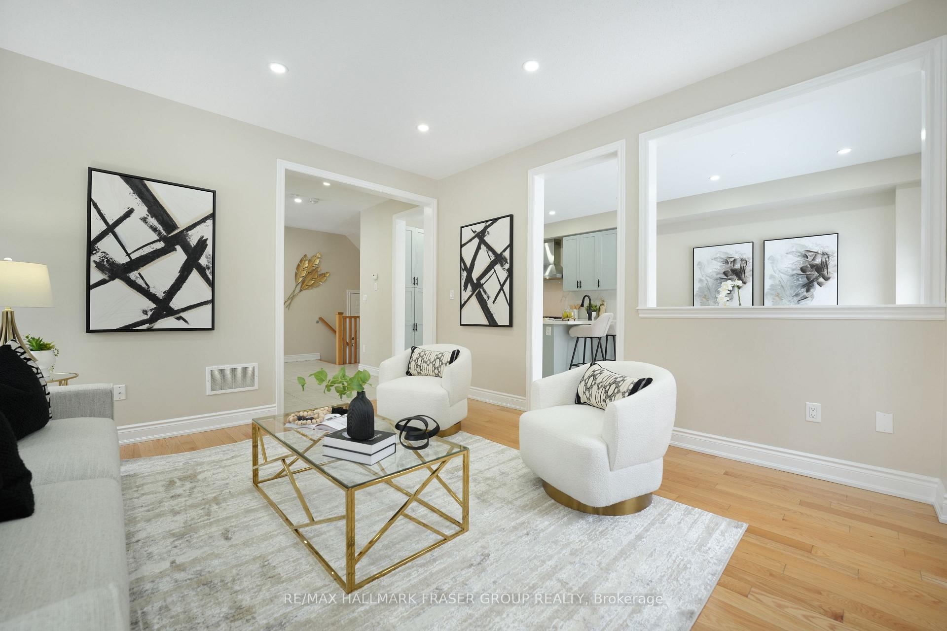 Photo 11 of 14 Kilpatrick Court, Clarington, Bowmanville — HOMEH