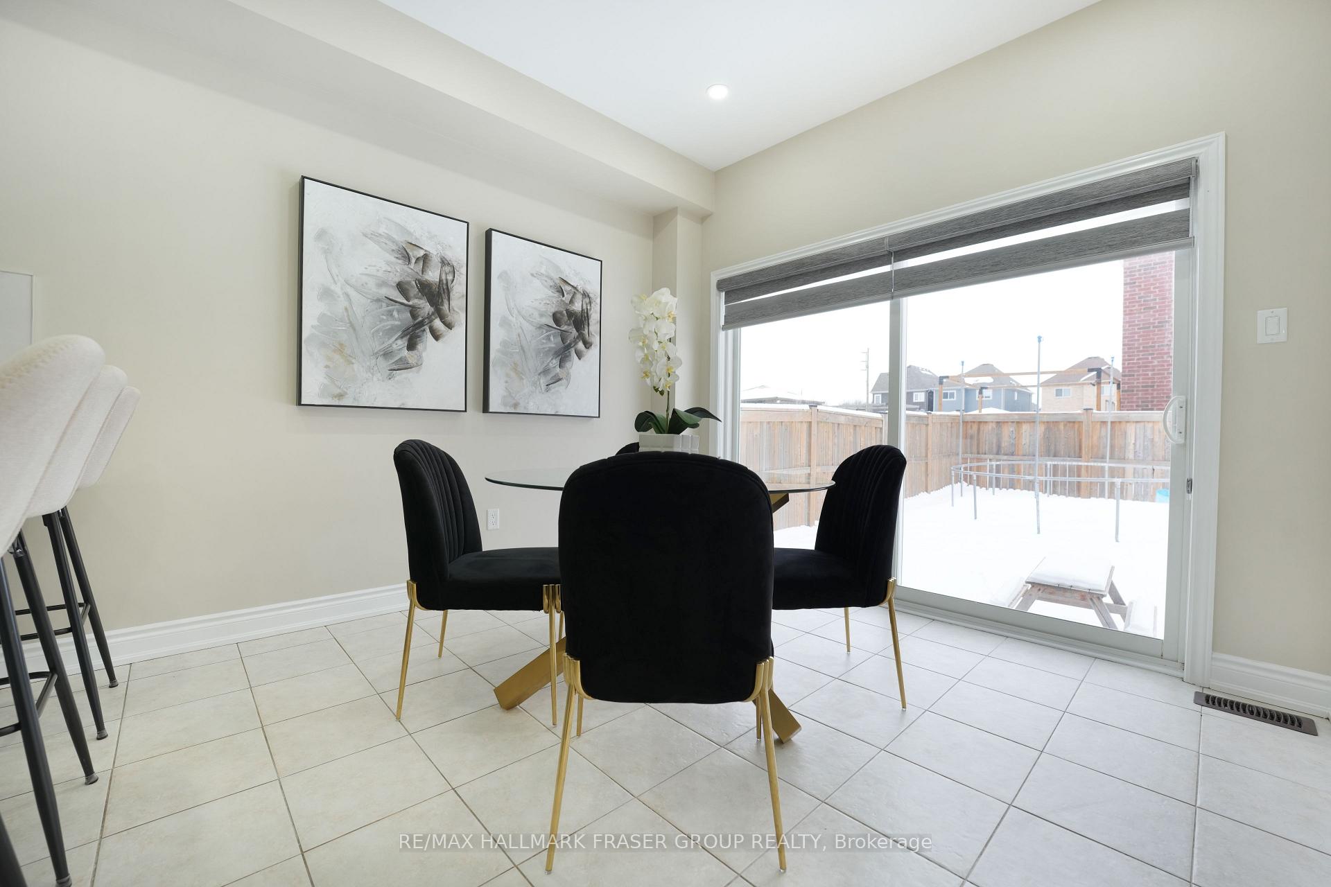 Photo 17 of 14 Kilpatrick Court, Clarington, Bowmanville — HOMEH
