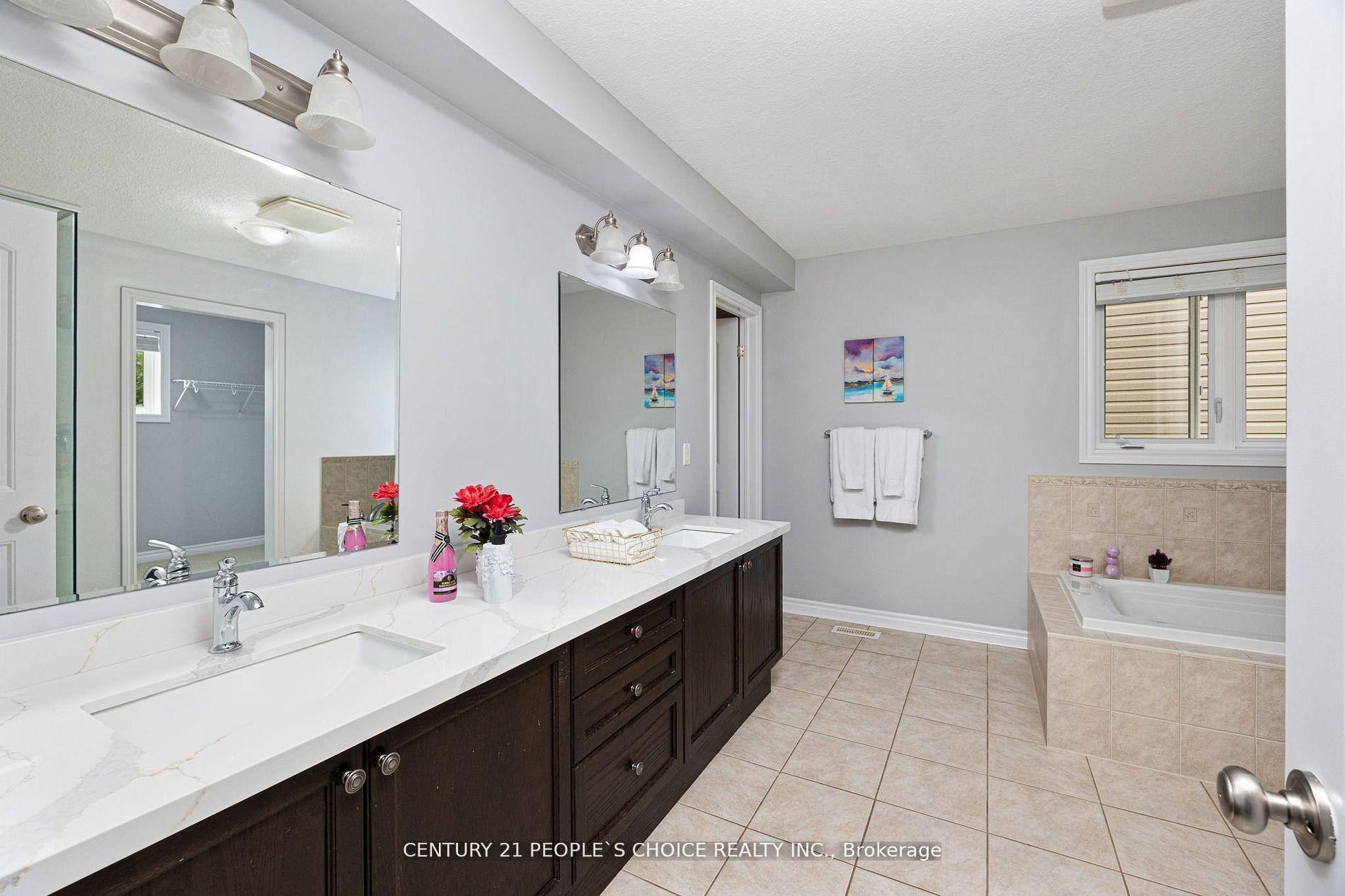 Photo 29 of 313 Colonial Drive, Guelph, Pineridge/Westminster Woods — HOMEH