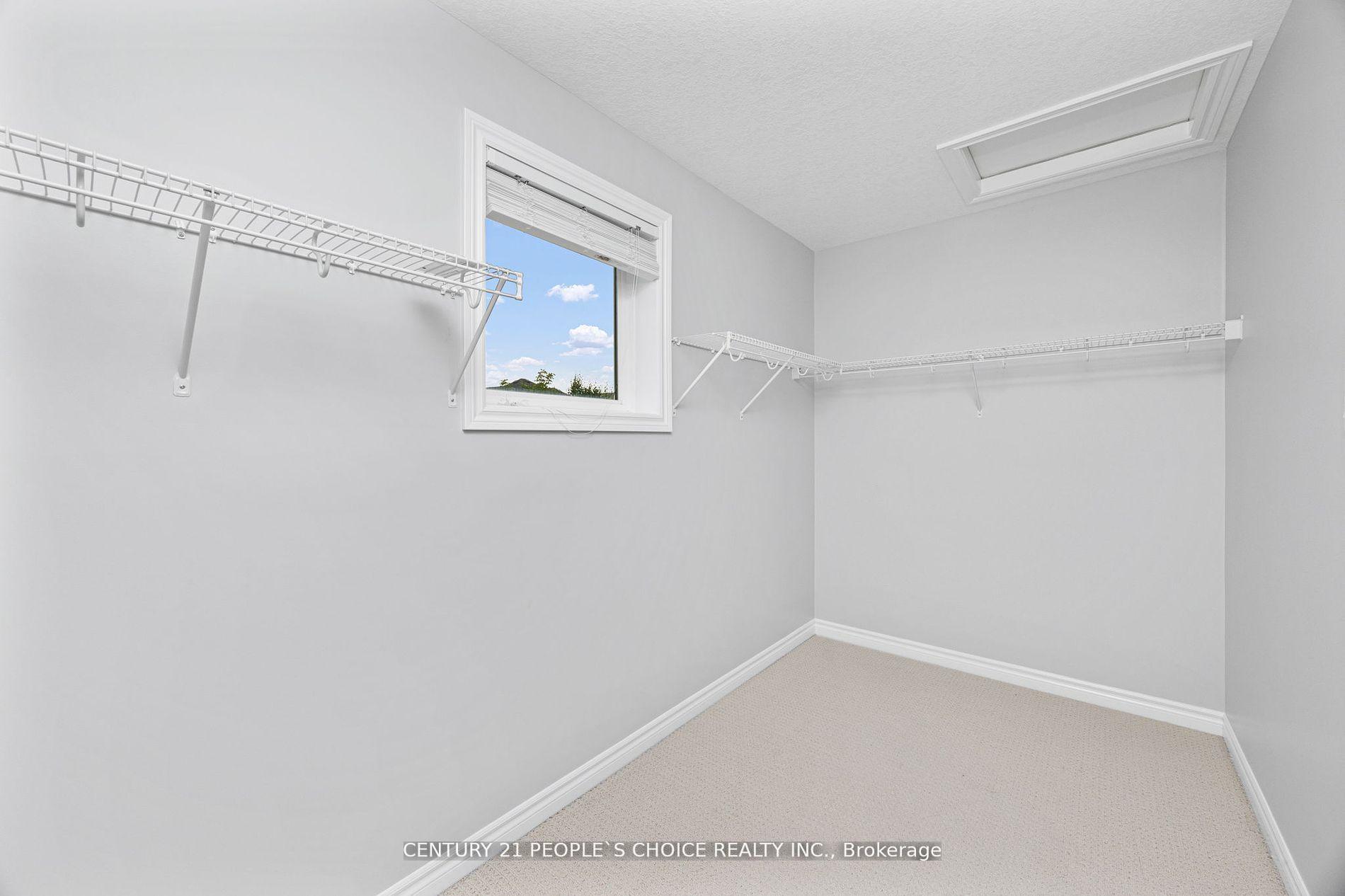 Photo 31 of 313 Colonial Drive, Guelph, Pineridge/Westminster Woods — HOMEH