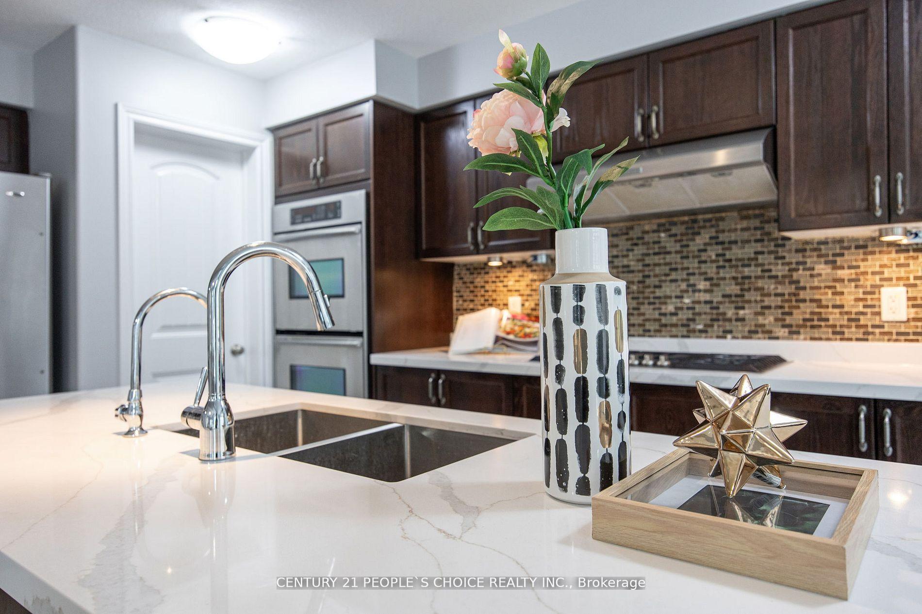 Photo 34 of 313 Colonial Drive, Guelph, Pineridge/Westminster Woods — HOMEH