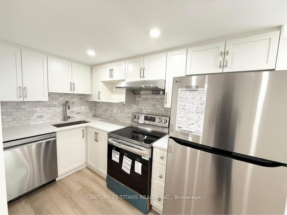 Photo 6 of 88 Noake Crescent, Ajax, Central — HOMEH