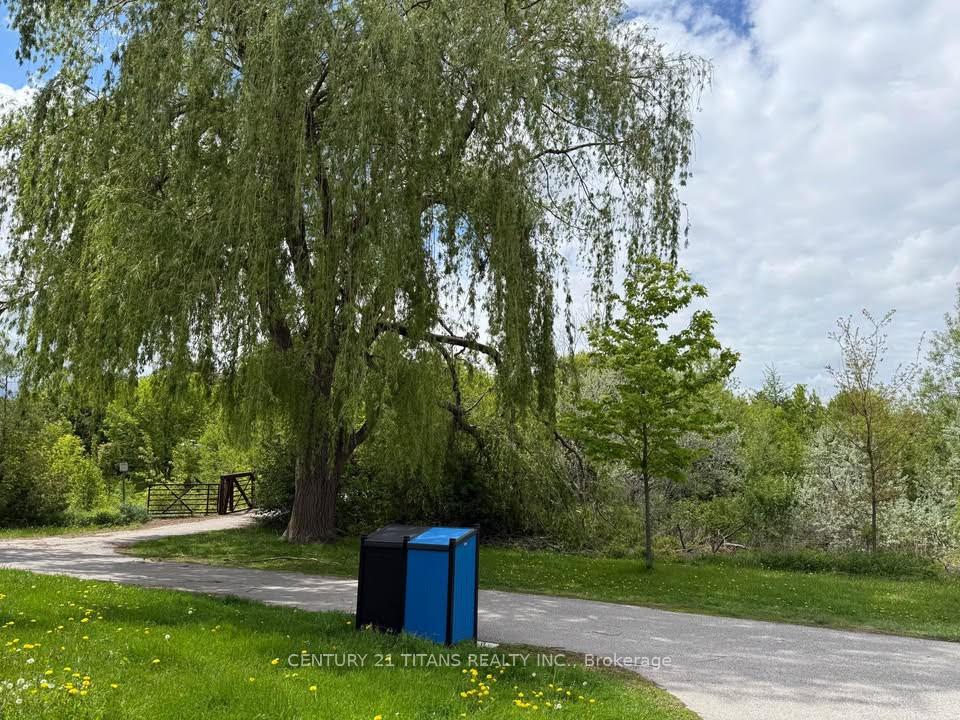 Photo 13 of 88 Noake Crescent, Ajax, Central — HOMEH