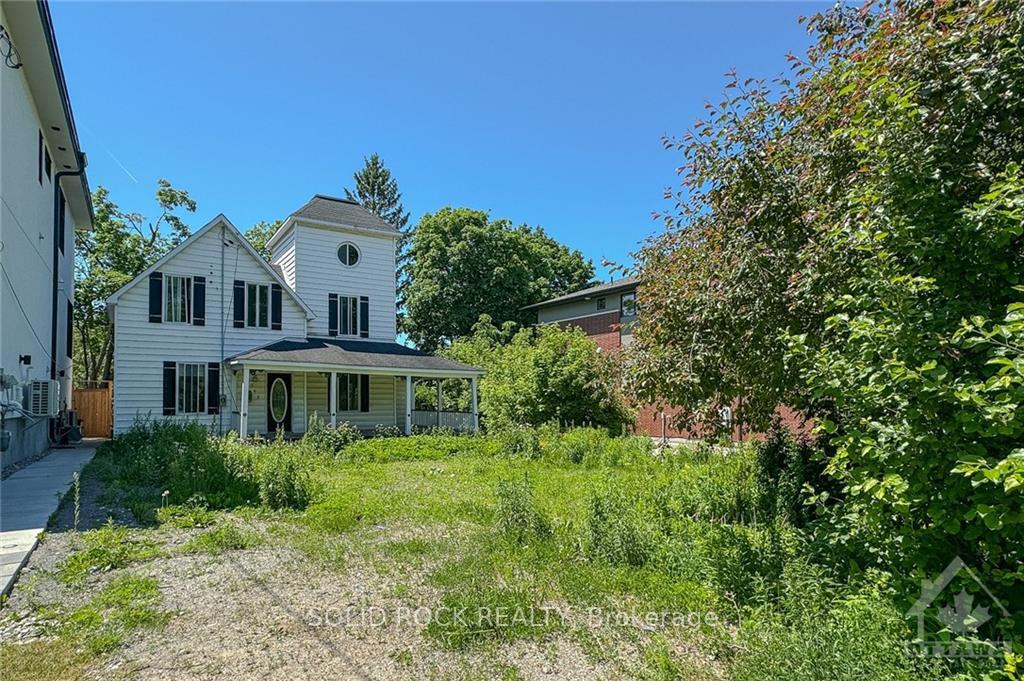Photo 3 of 562 Edison Avenue, Ottawa, McKellar/Highland — HOMEH