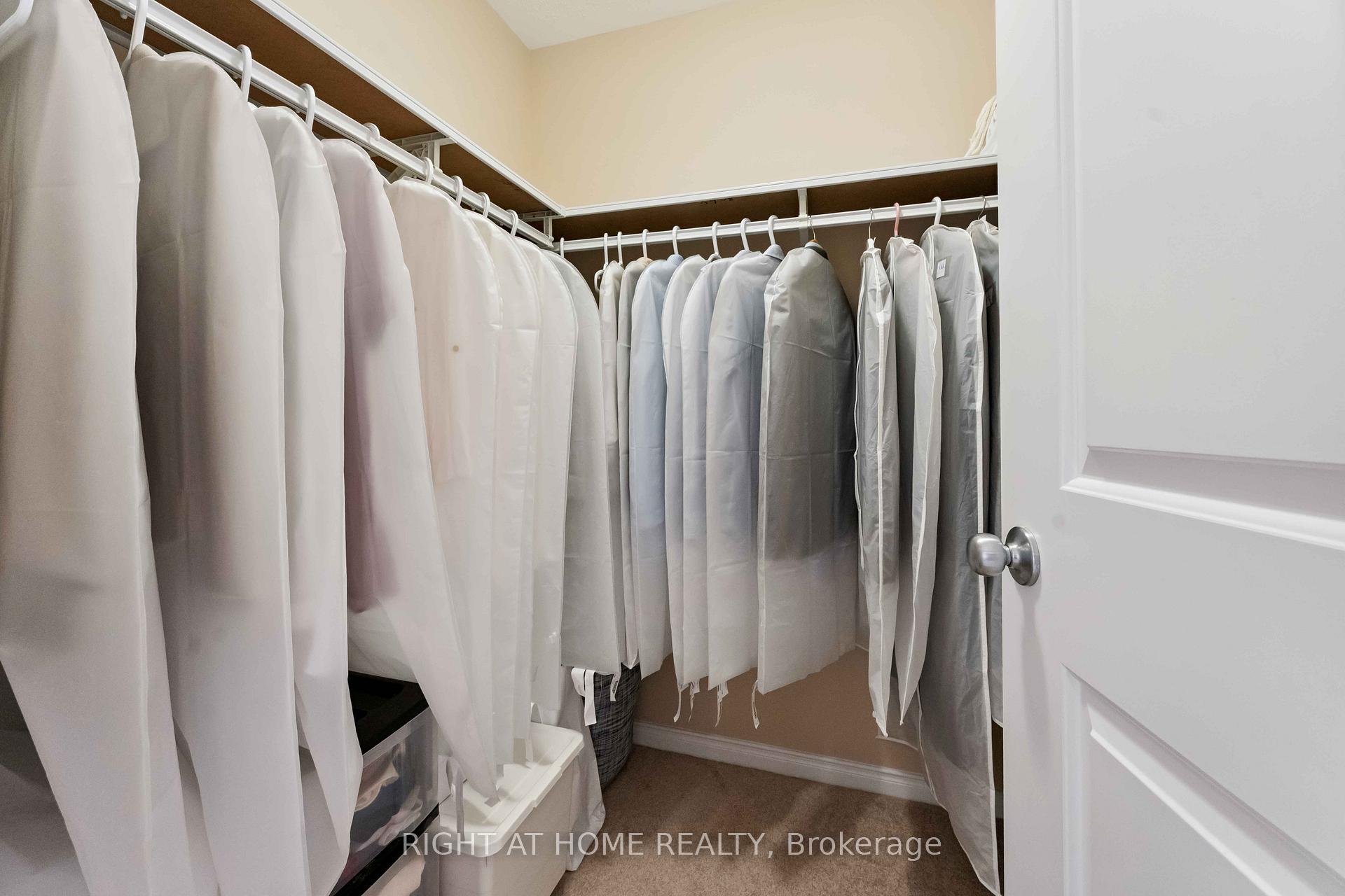Photo 11 of 905 Caldermill Private, Ottawa, Barrhaven - Stonebridge — HOMEH