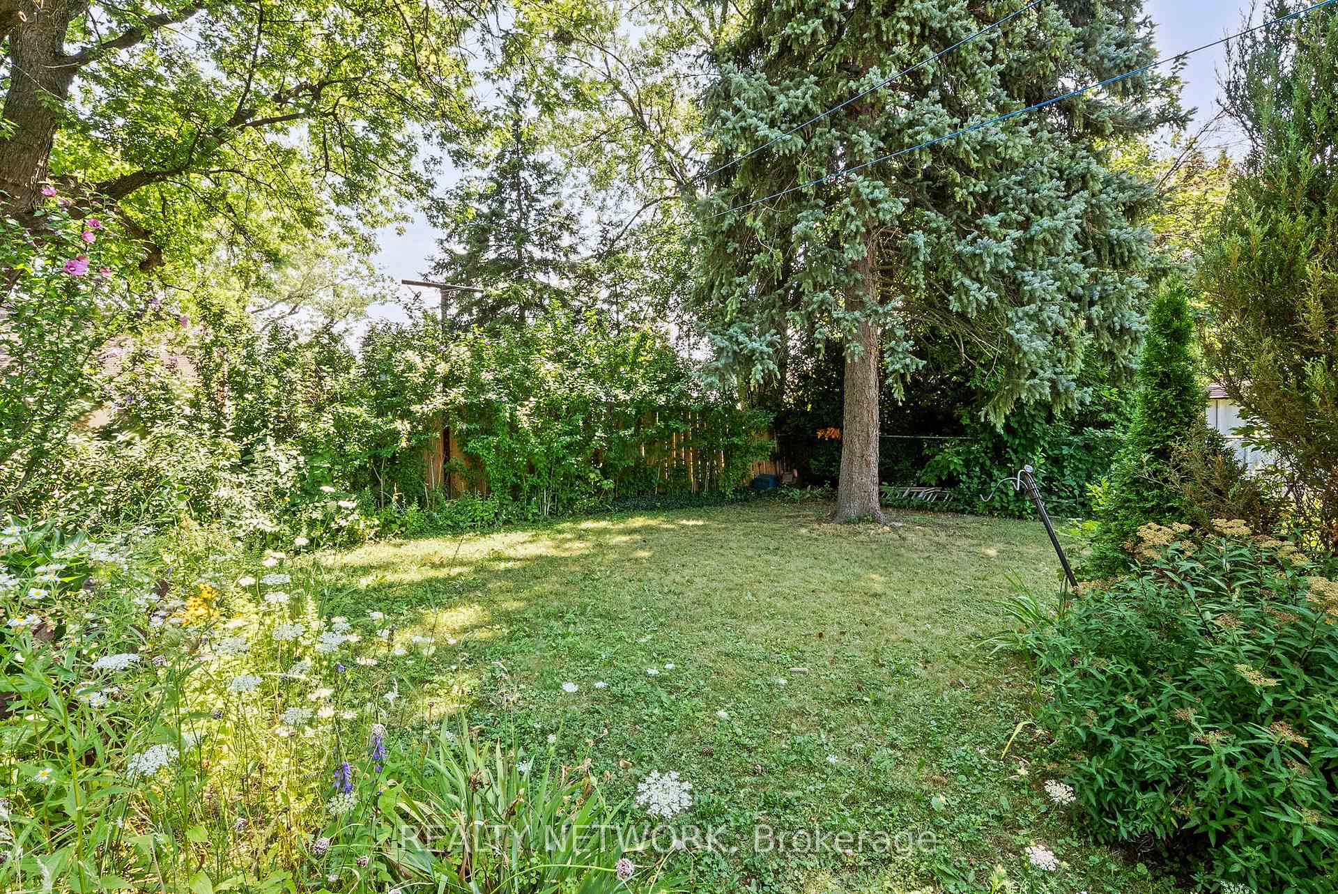 Photo 29 of 47 West 3rd Street, Hamilton, Bonnington — HOMEH