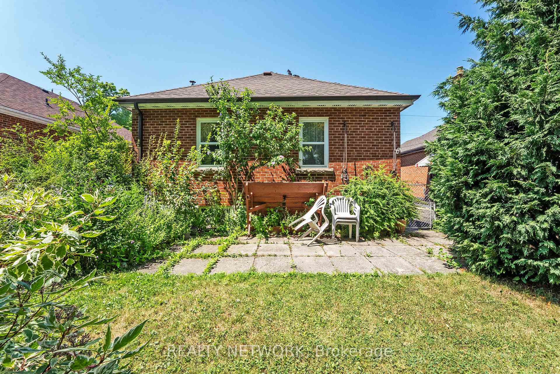 Photo 31 of 47 West 3rd Street, Hamilton, Bonnington — HOMEH