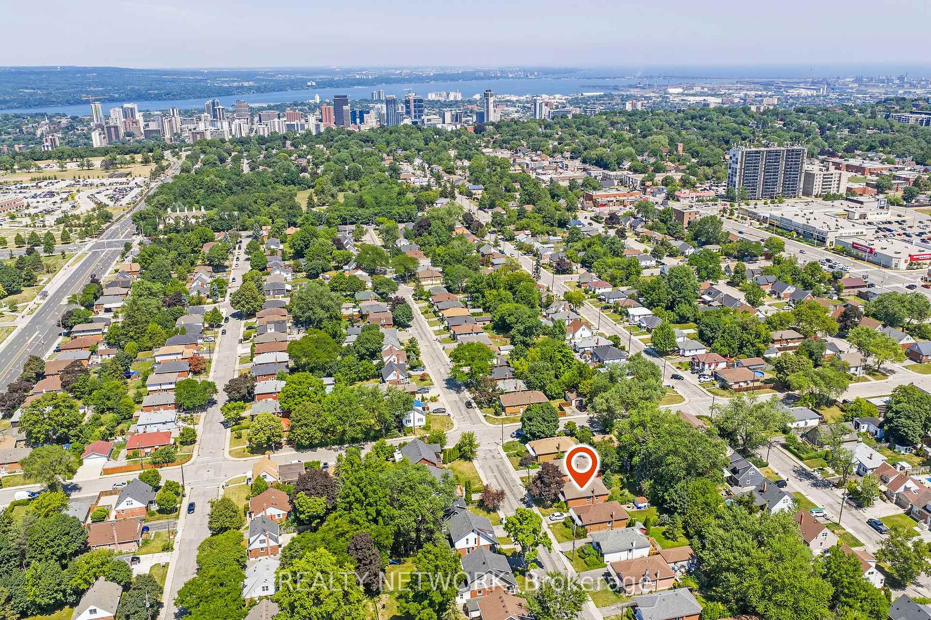 Photo 36 of 47 West 3rd Street, Hamilton, Bonnington — HOMEH