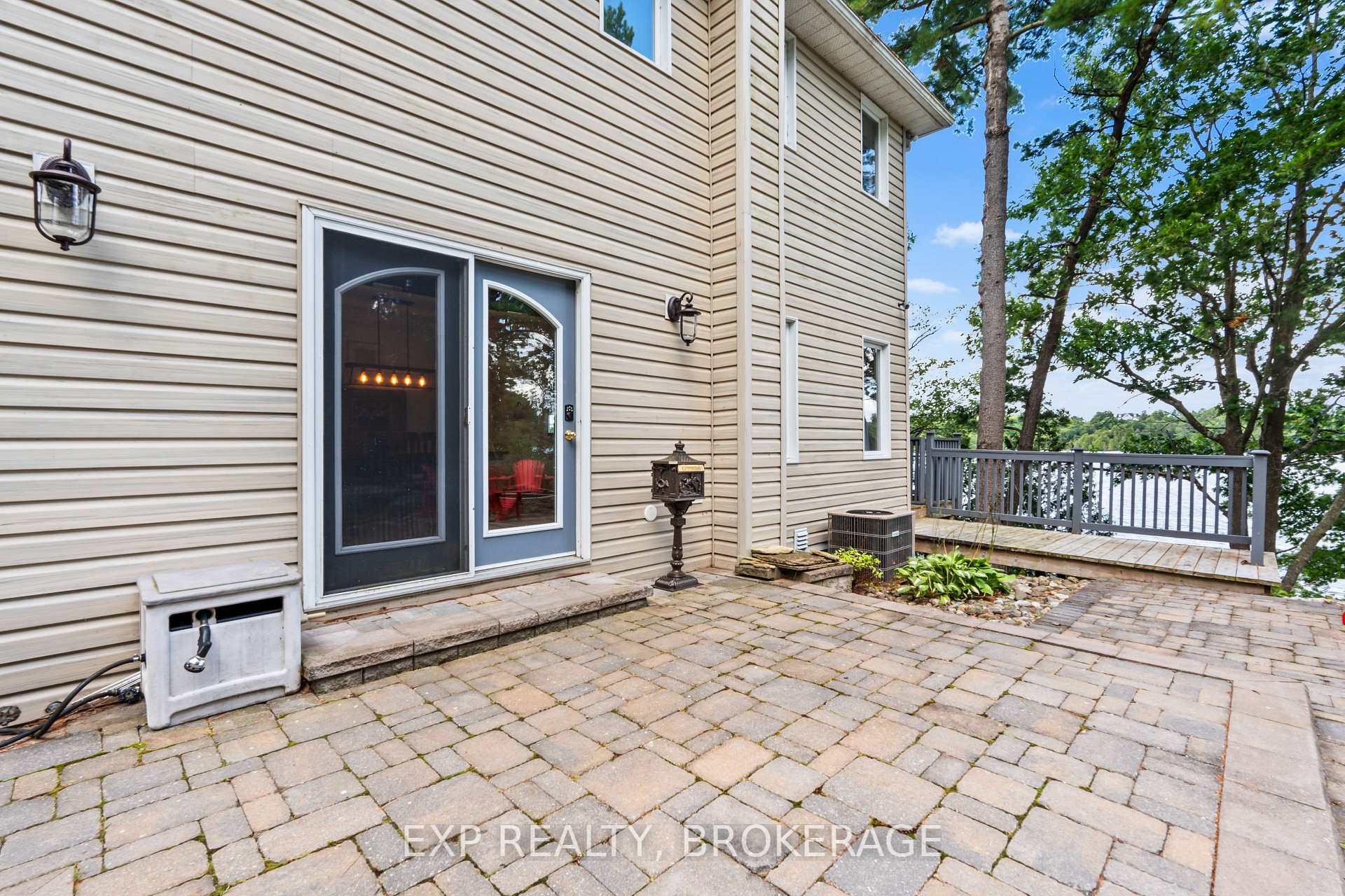 Photo 6 of 1403A Everett Lane, Frontenac, Frontenac South — HOMEH