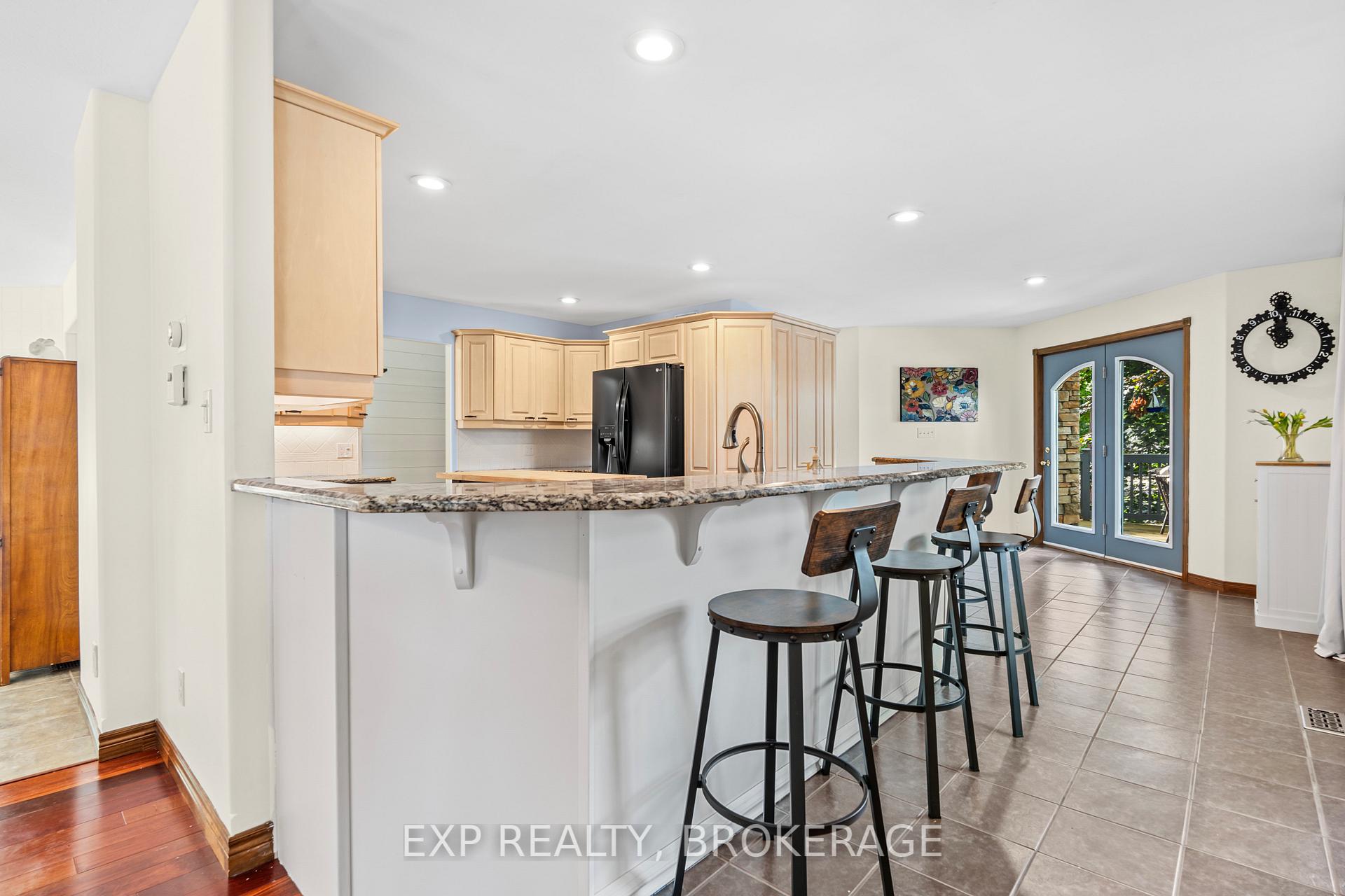 Photo 12 of 1403A Everett Lane, Frontenac, Frontenac South — HOMEH